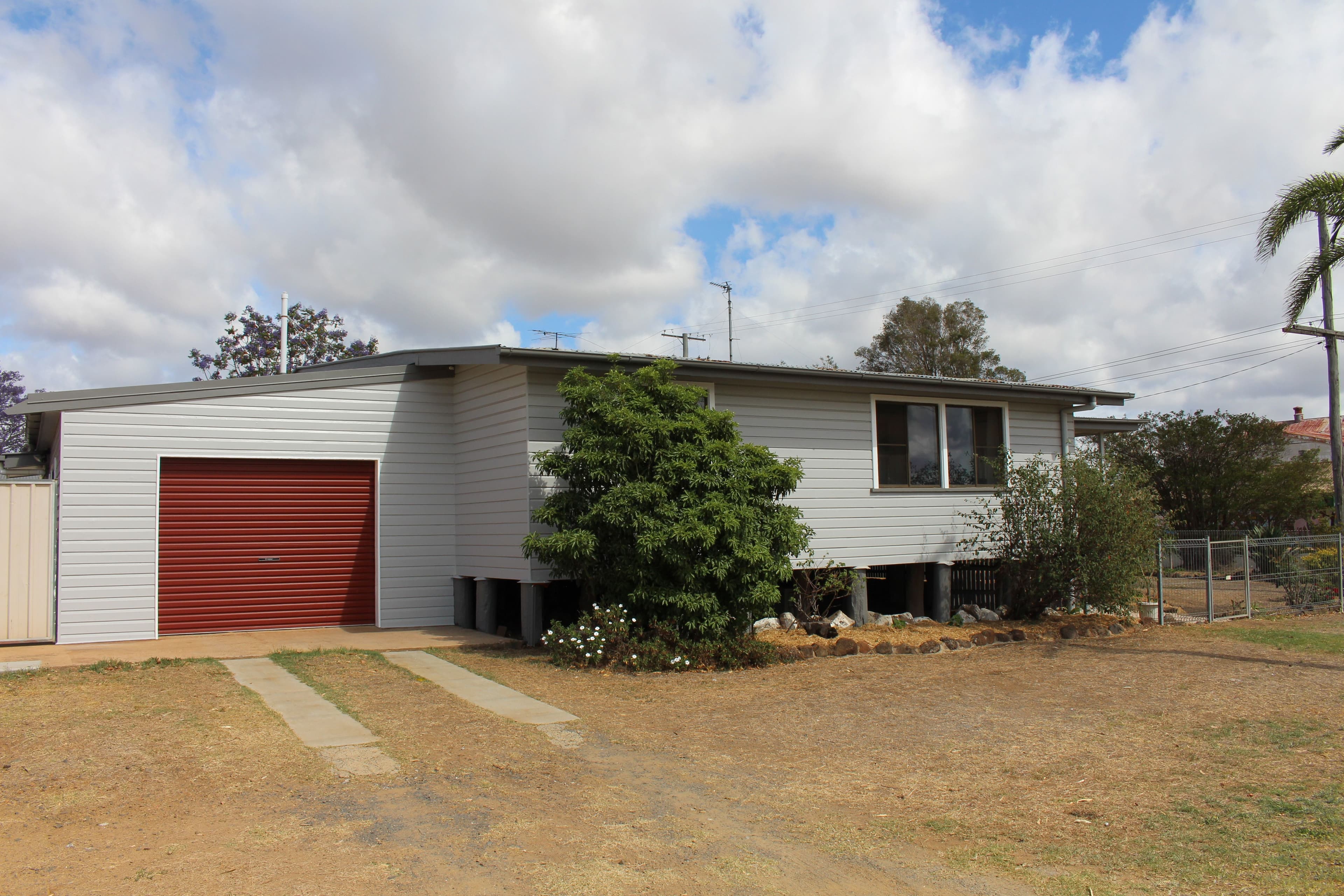 2 Yandilla Street, Pittsworth QLD 4356, Pittsworth - Thumbnail 4