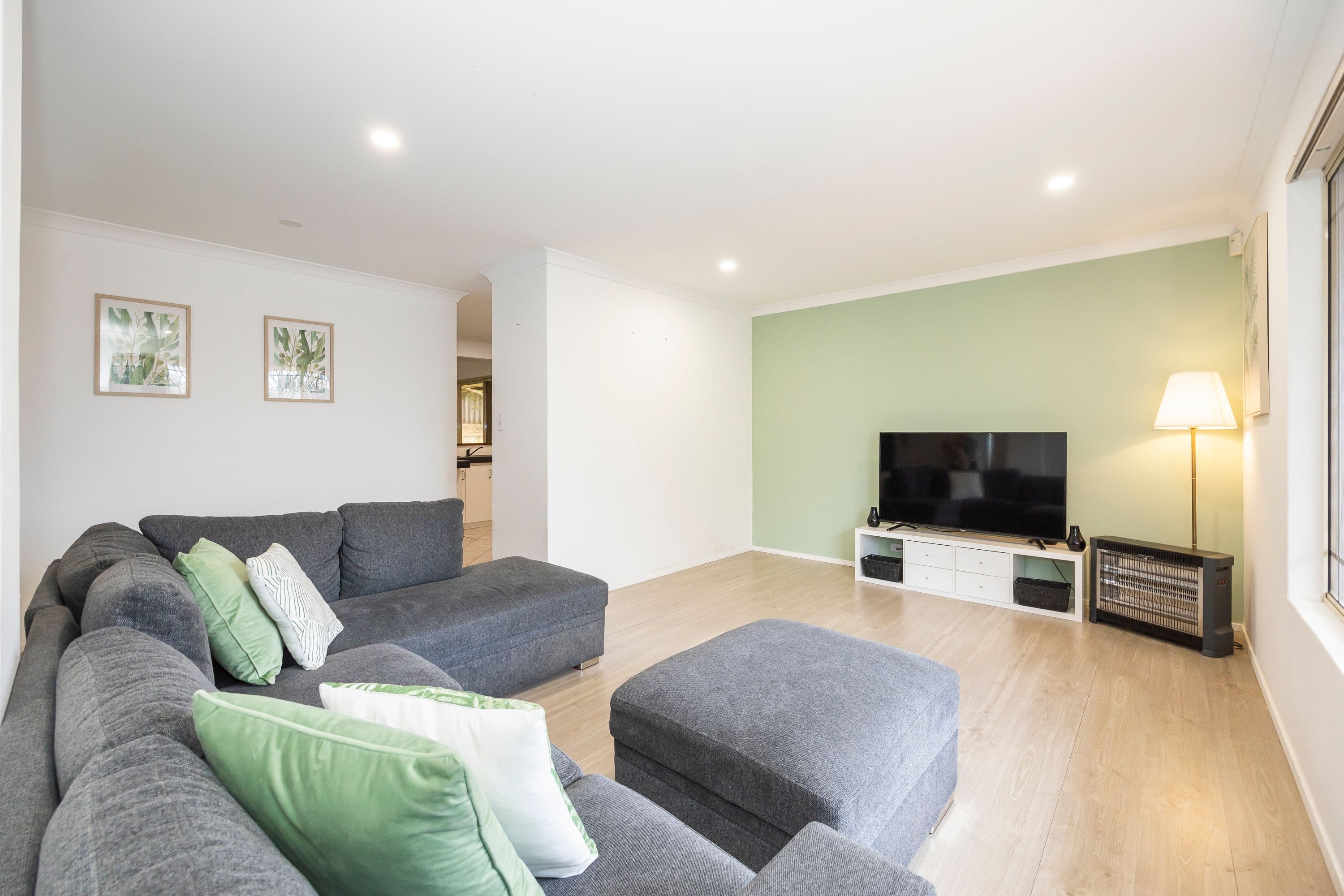 4 Meere Lane, Clarkson WA 6030, Clarkson - Thumbnail 3
