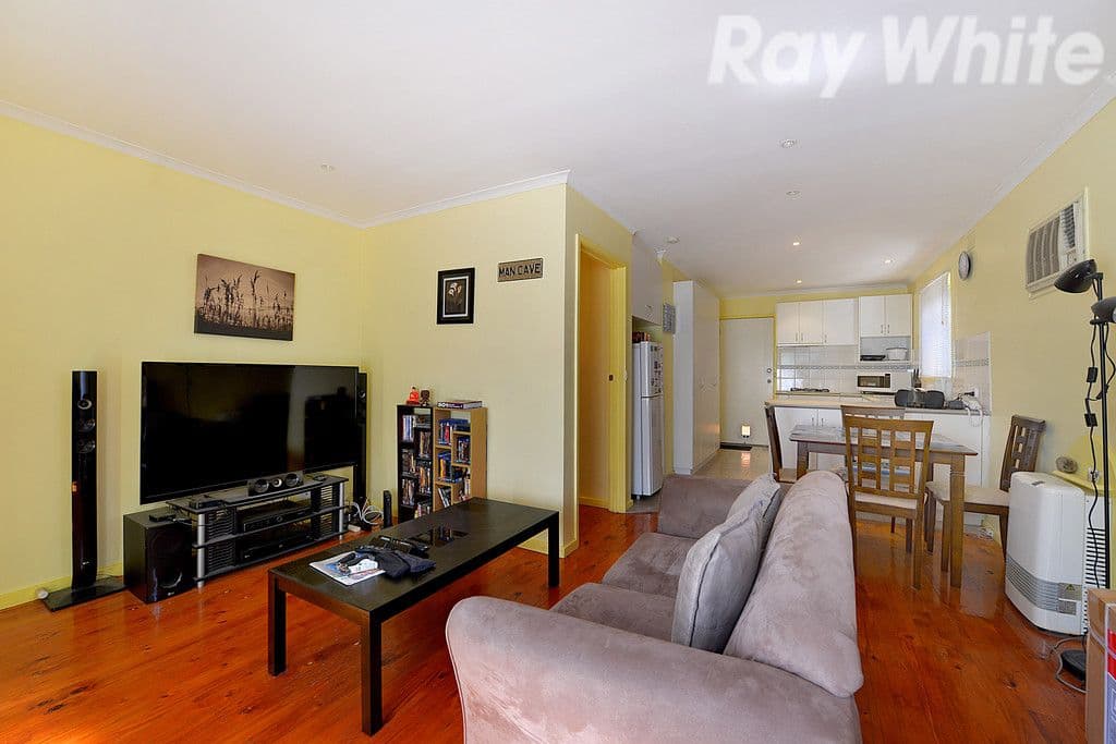 32 Cornhill Street, Ferntree Gully VIC 3156, Ferntree Gully - Thumbnail 3