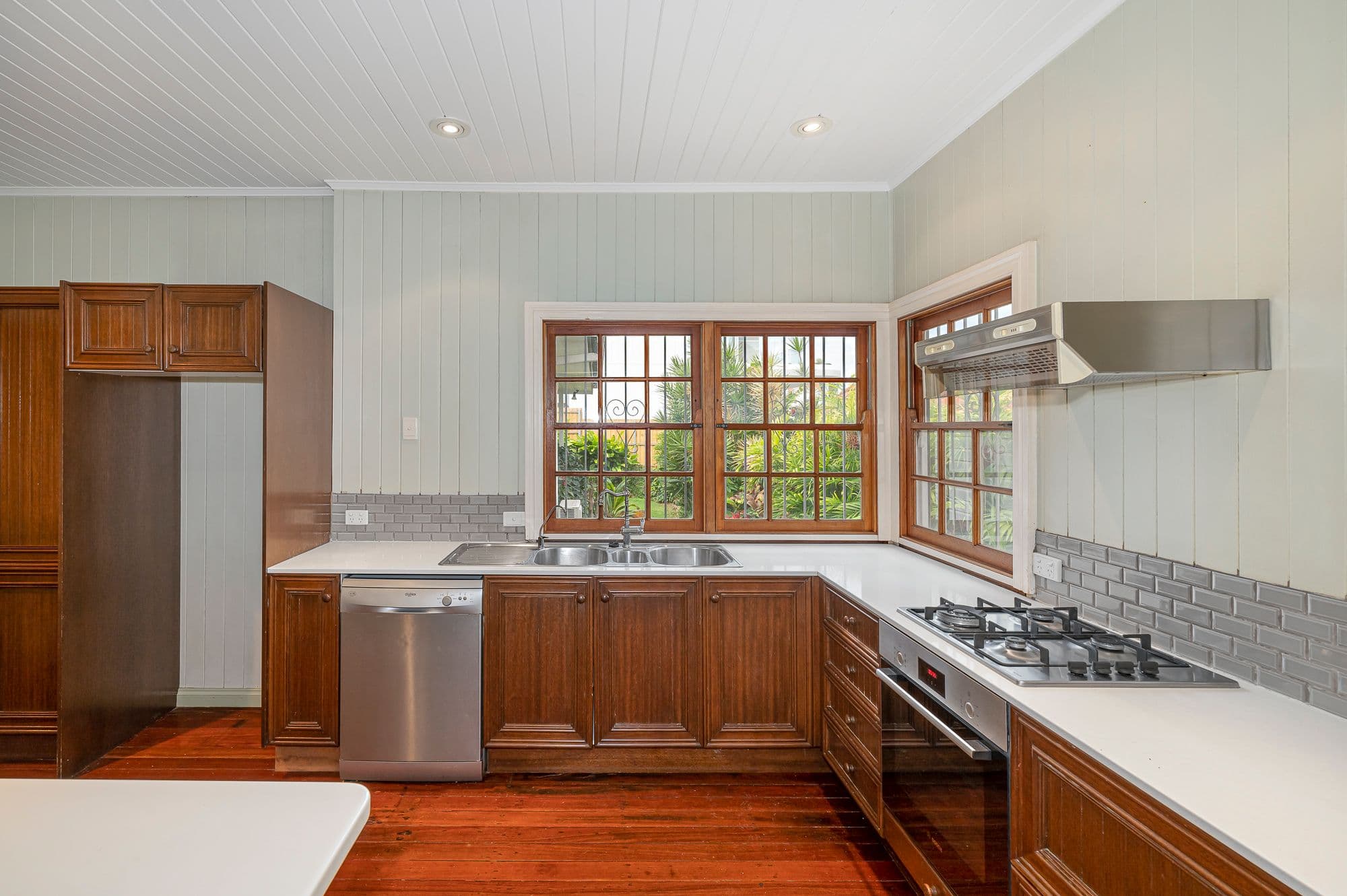 99 Crescent Road, Hamilton QLD 4007, Hamilton - Thumbnail 4