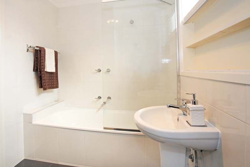 444 Warrigal Road, ASHBURTON VIC 3147, Ashburton - Thumbnail 3