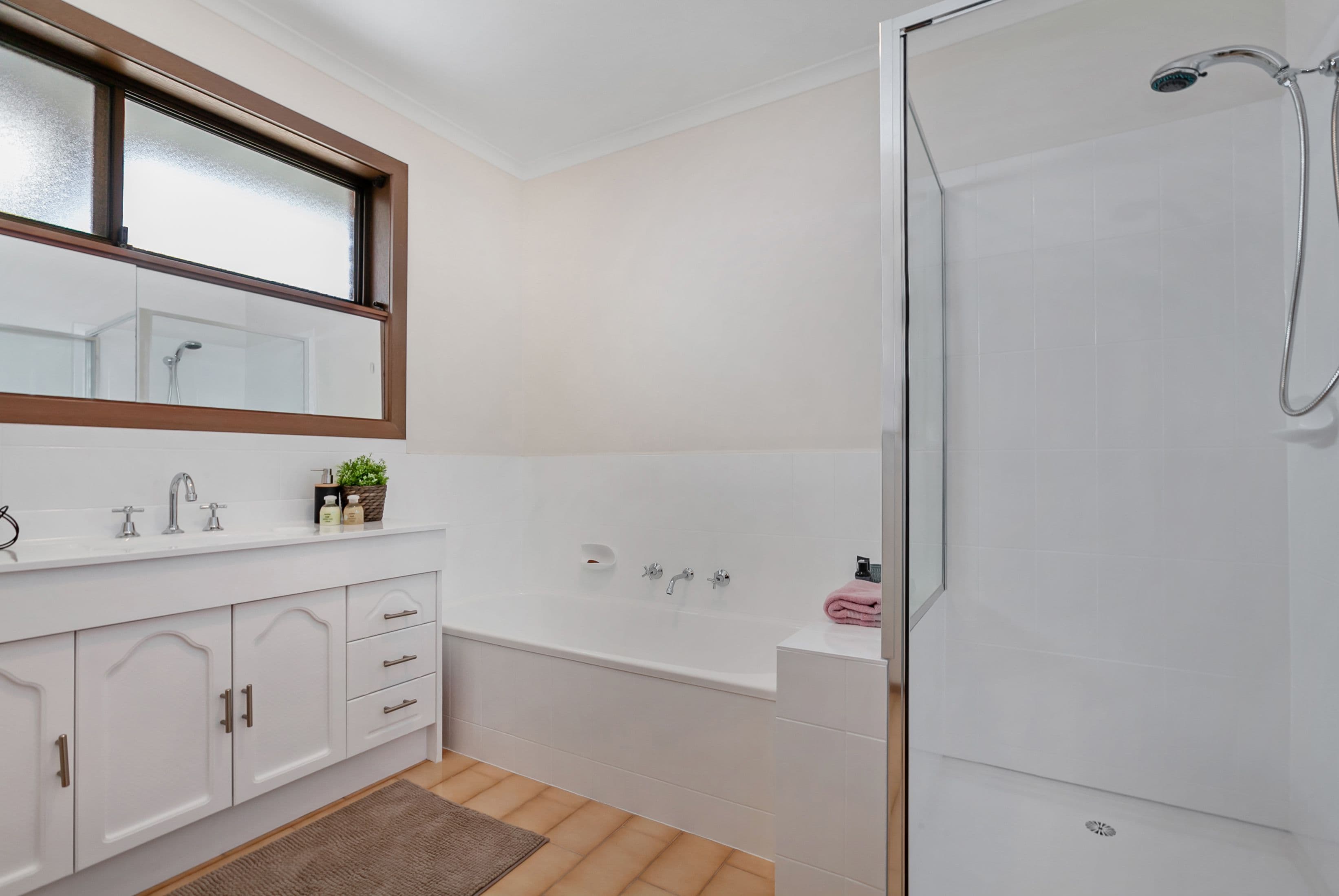 19 Thompson Circuit, Mill Park VIC 3082, Mill Park - Thumbnail 7