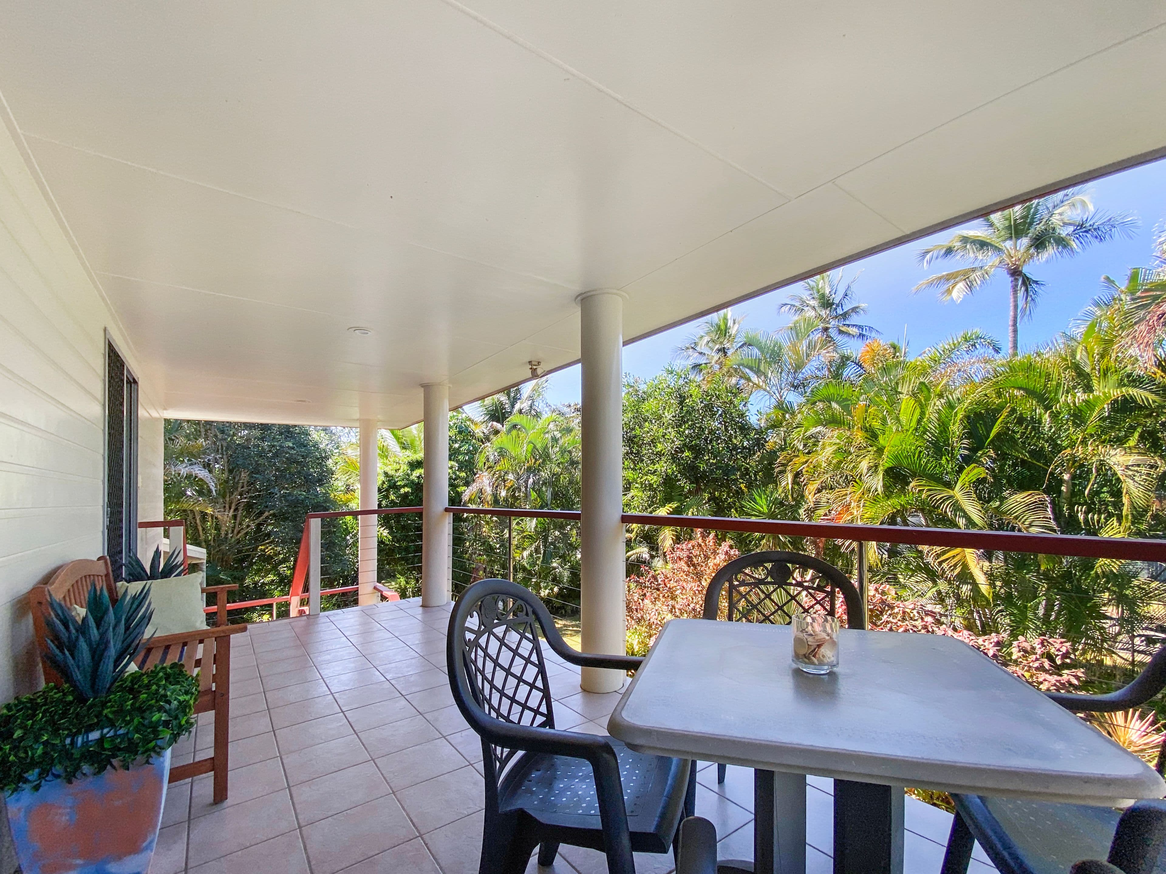 43 Poole Street, Sarina Beach QLD 4737, Sarina Beach - Thumbnail 4