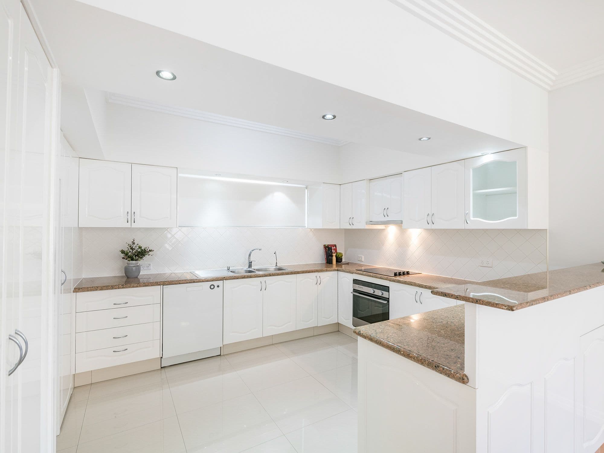 439 Nursery Road, Holland Park QLD 4121, Holland Park - Thumbnail 5