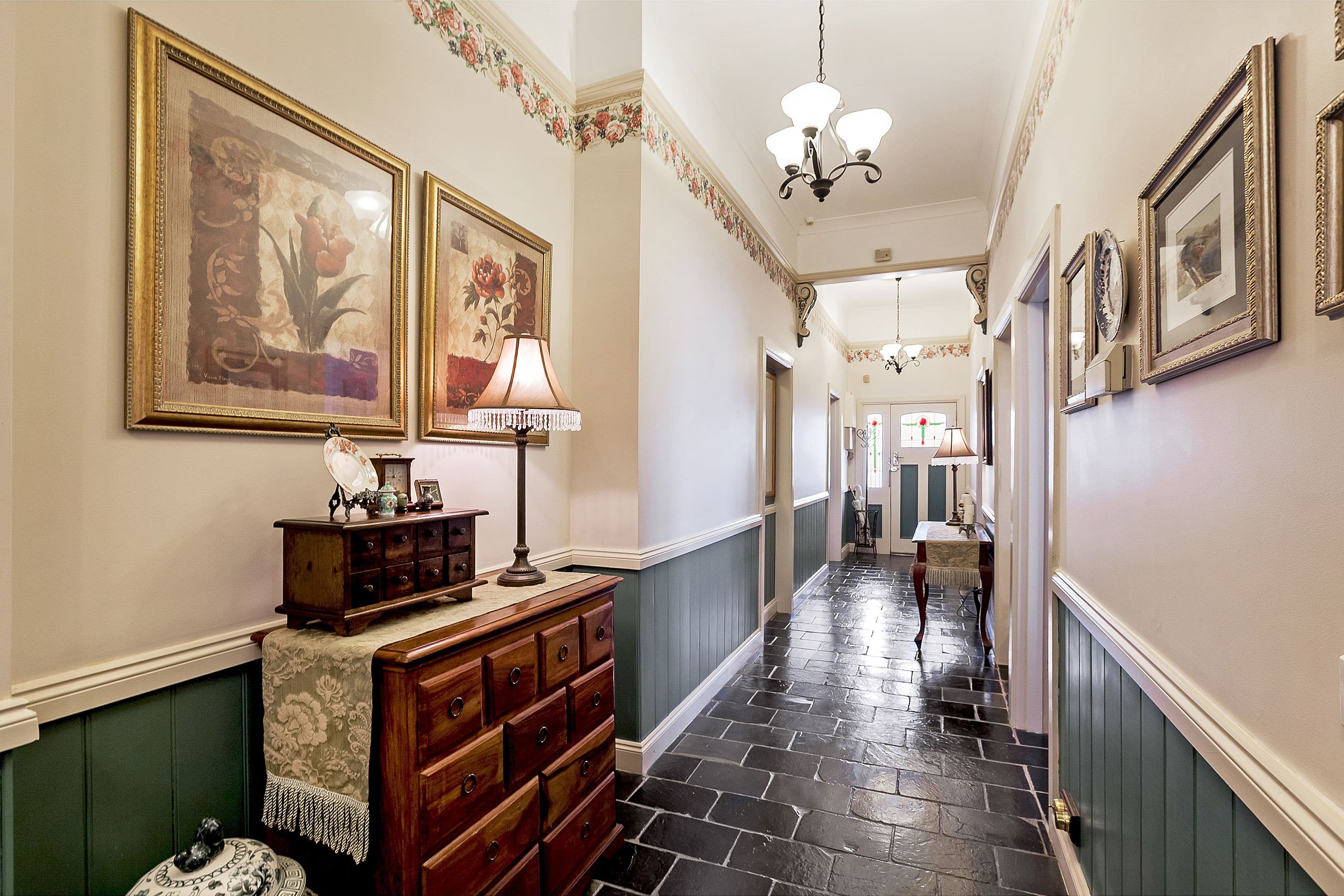 9 Erval Avenue, Preston VIC 3072, Preston - Thumbnail 2