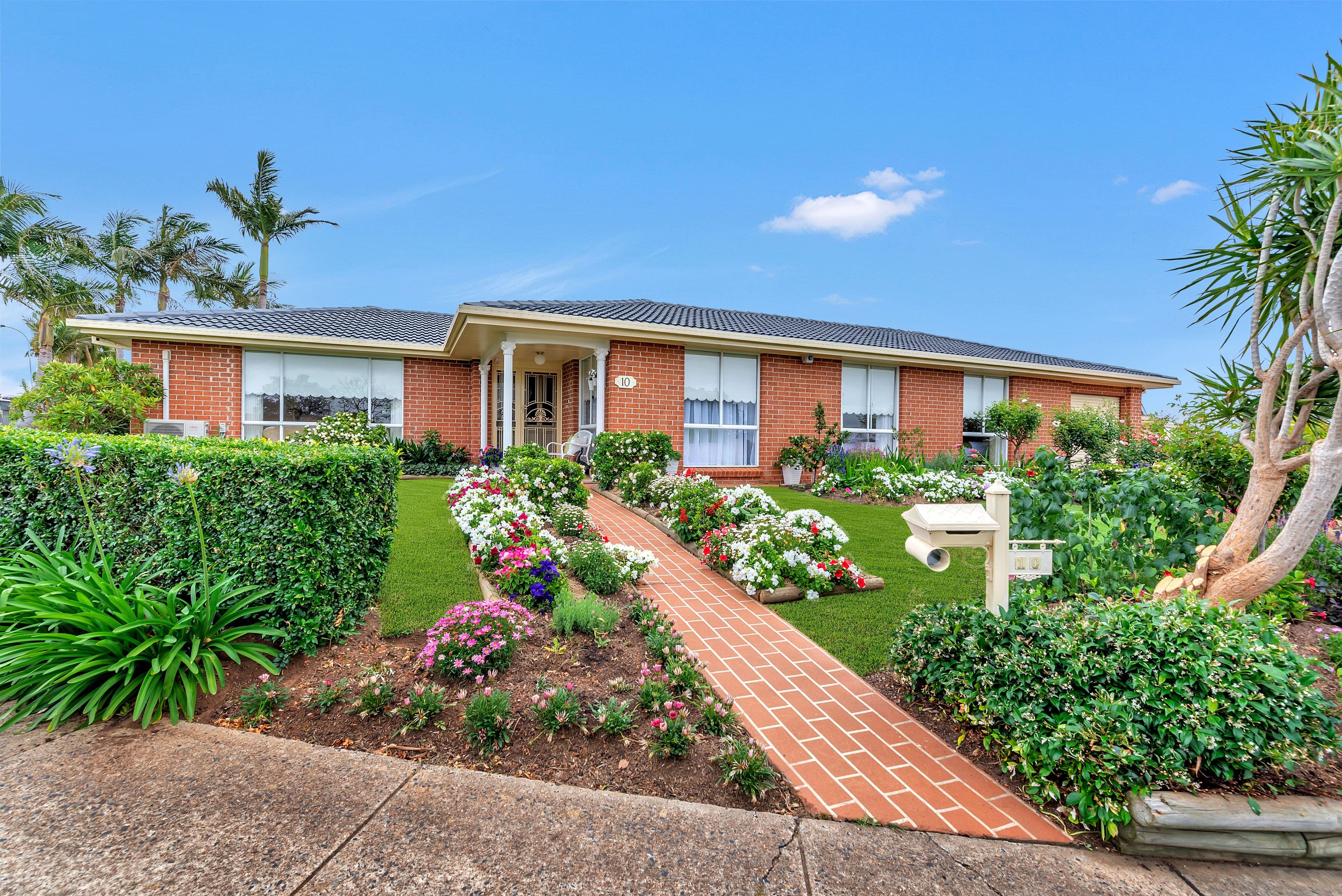 10 Narellan Crescent, Bonnyrigg Heights - Thumbnail 2