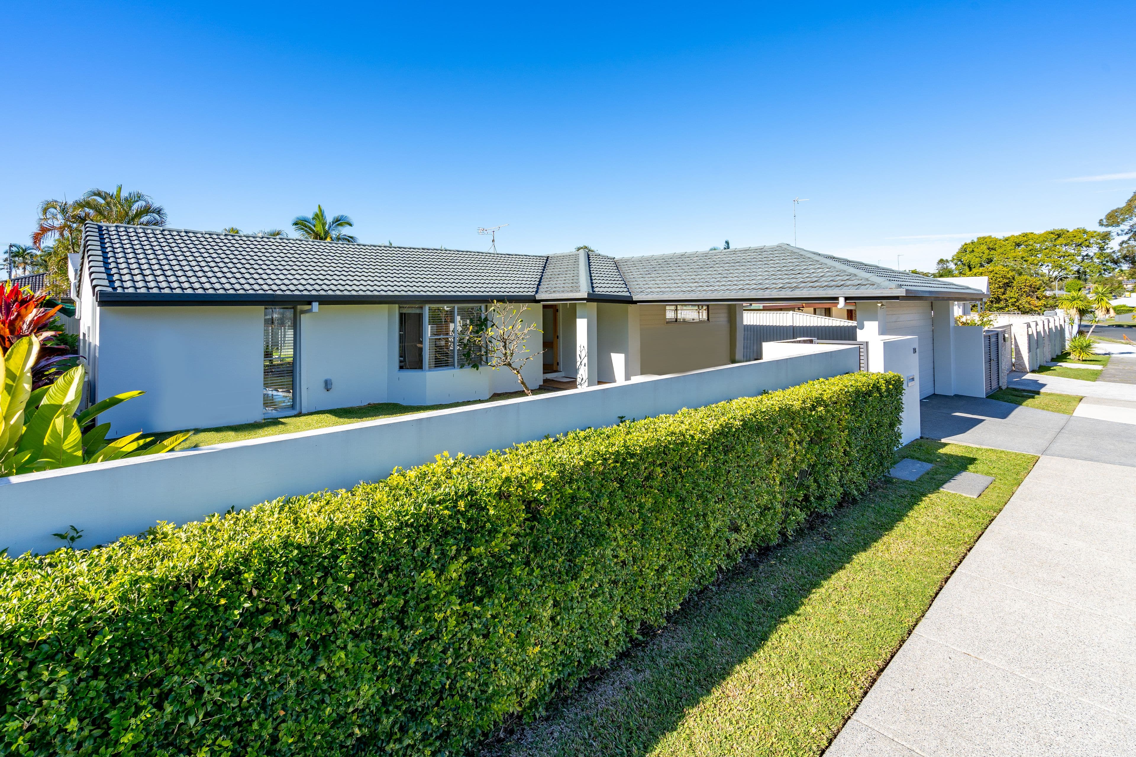 13 Alamau Street, Benowa QLD 4217, Benowa - Image 1