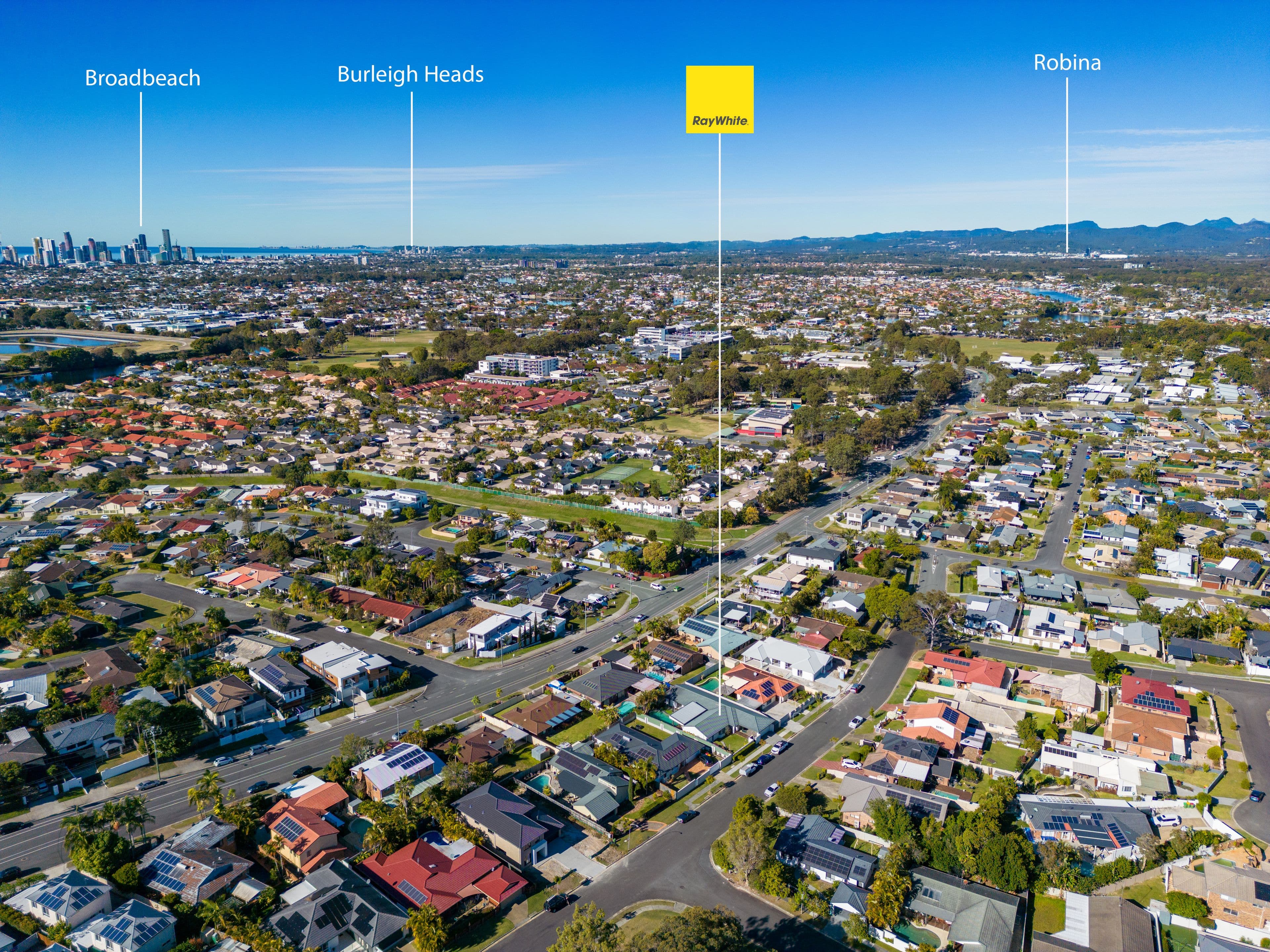 13 Alamau Street, Benowa QLD 4217, Benowa - Thumbnail 4
