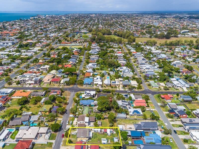 45 Seaville Avenue, Scarborough QLD 4020, Scarborough - Thumbnail 5