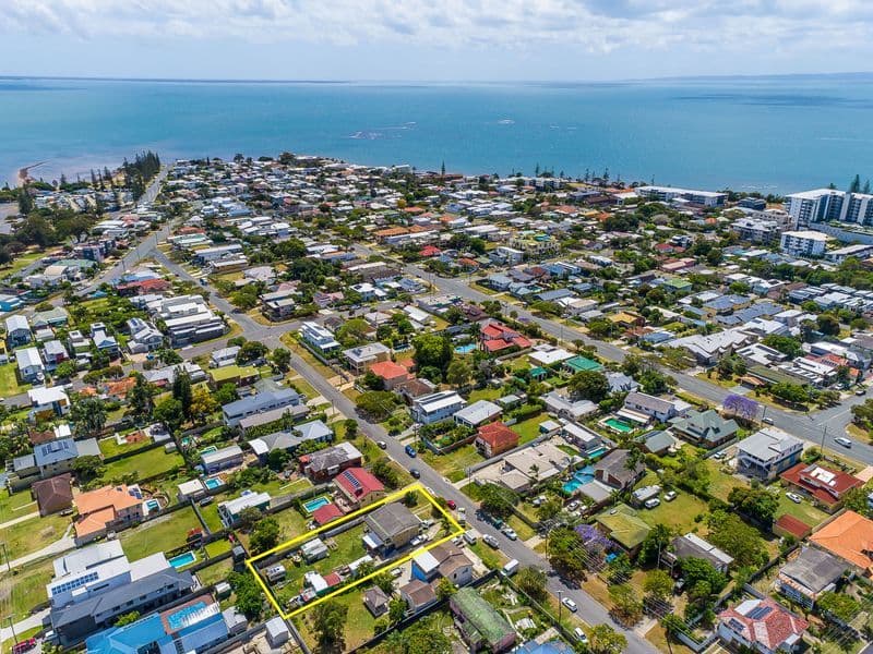 45 Seaville Avenue, Scarborough QLD 4020, Scarborough - Thumbnail 6