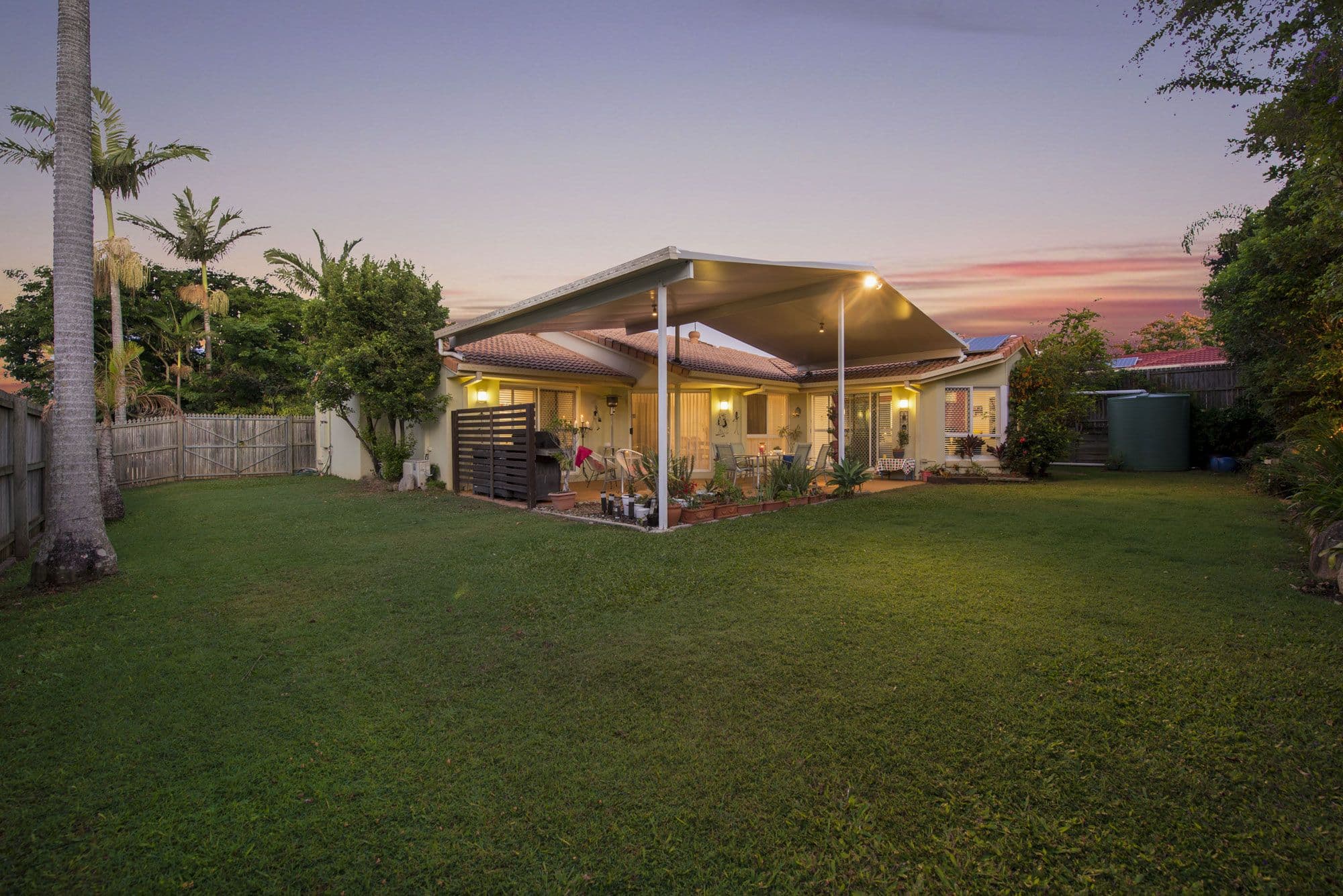 348 Warrigal Road, Eight Mile Plains QLD 4113, Eight Mile Plains - Image 1