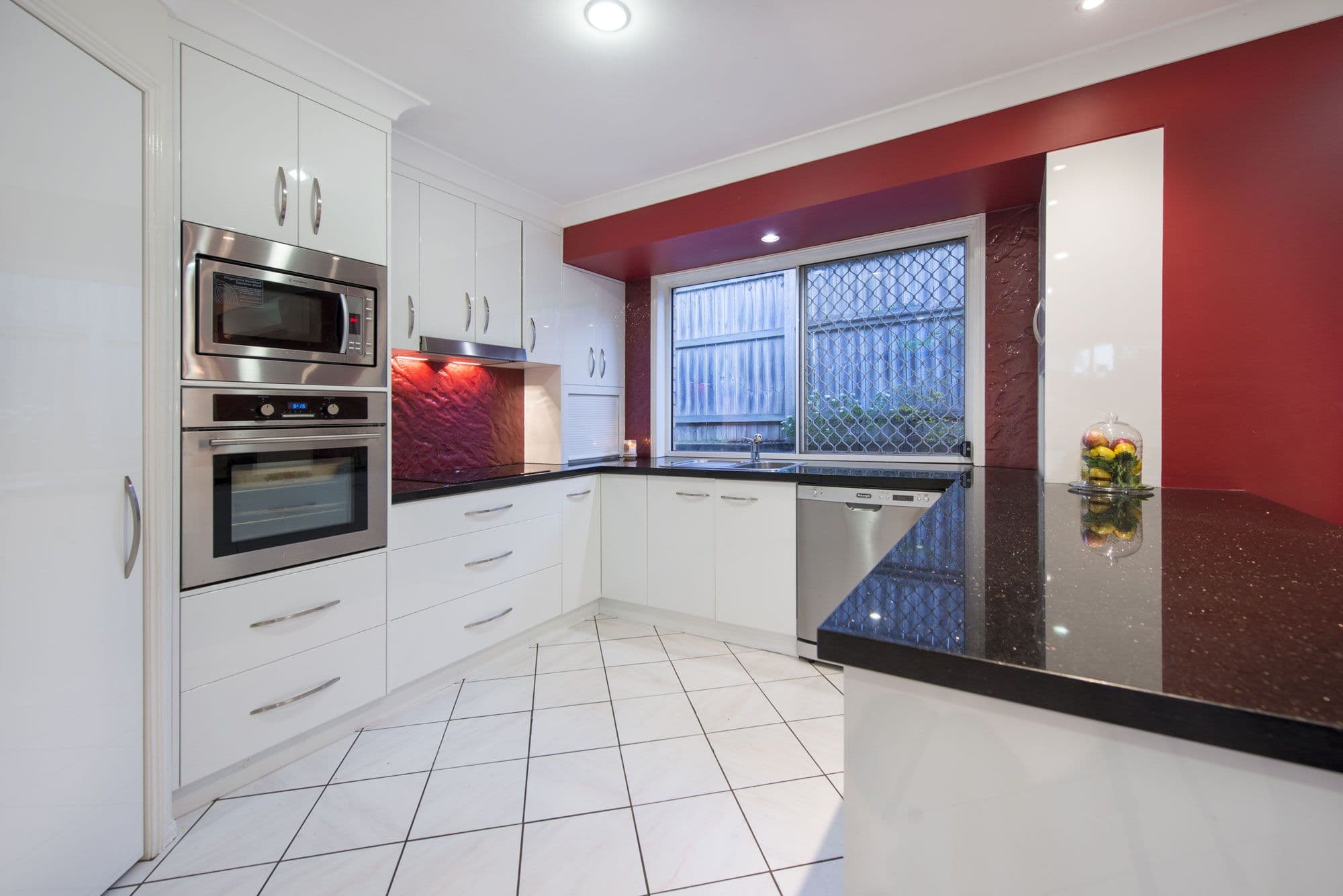 348 Warrigal Road, Eight Mile Plains QLD 4113, Eight Mile Plains - Thumbnail 7