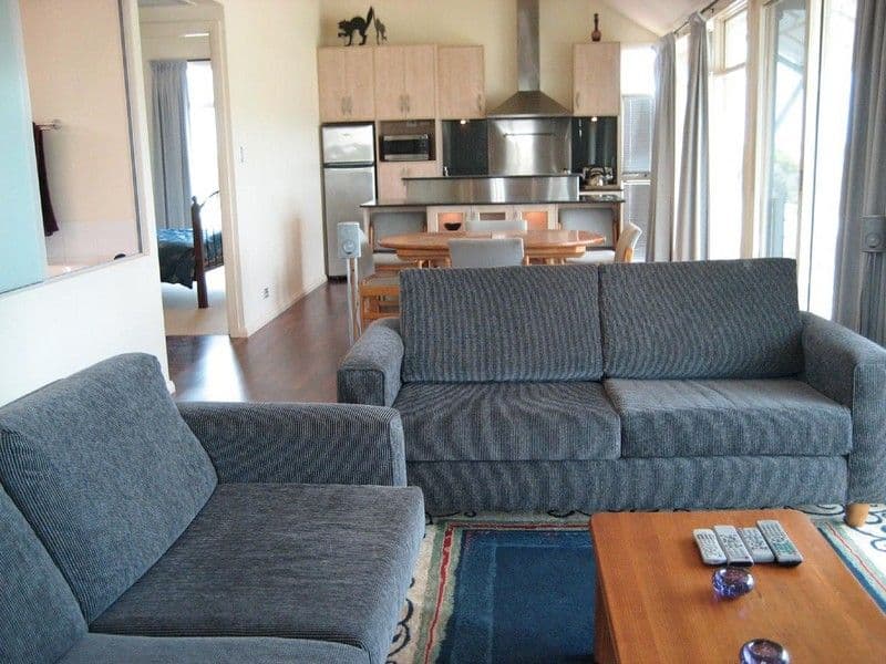 16 Wells Terrace, PRICE SA 5570, Price - Thumbnail 2