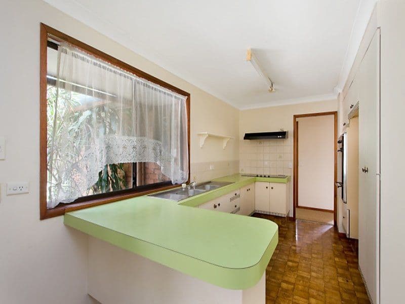 72 Japonica Drive, PALM BEACH QLD 4221, Palm Beach - Thumbnail 3