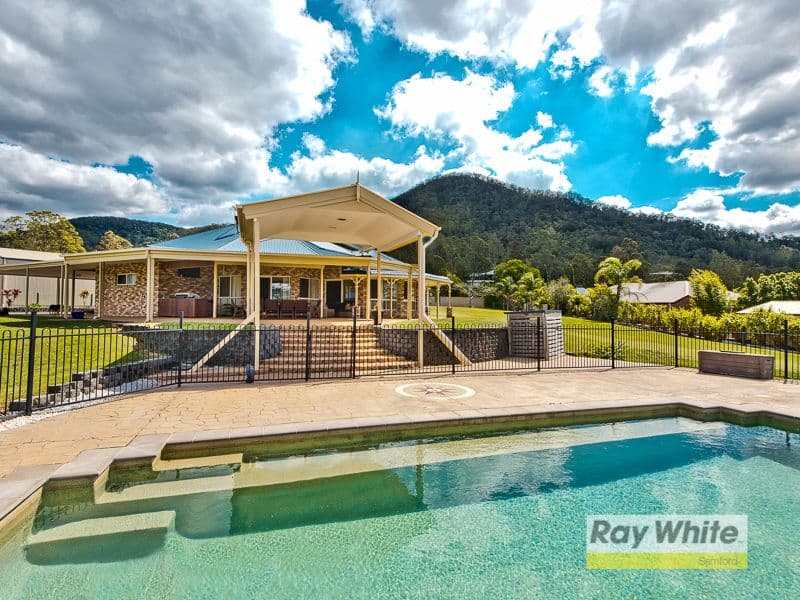 3 Woodgrove Court, Highvale QLD 4520, Highvale - Thumbnail 3