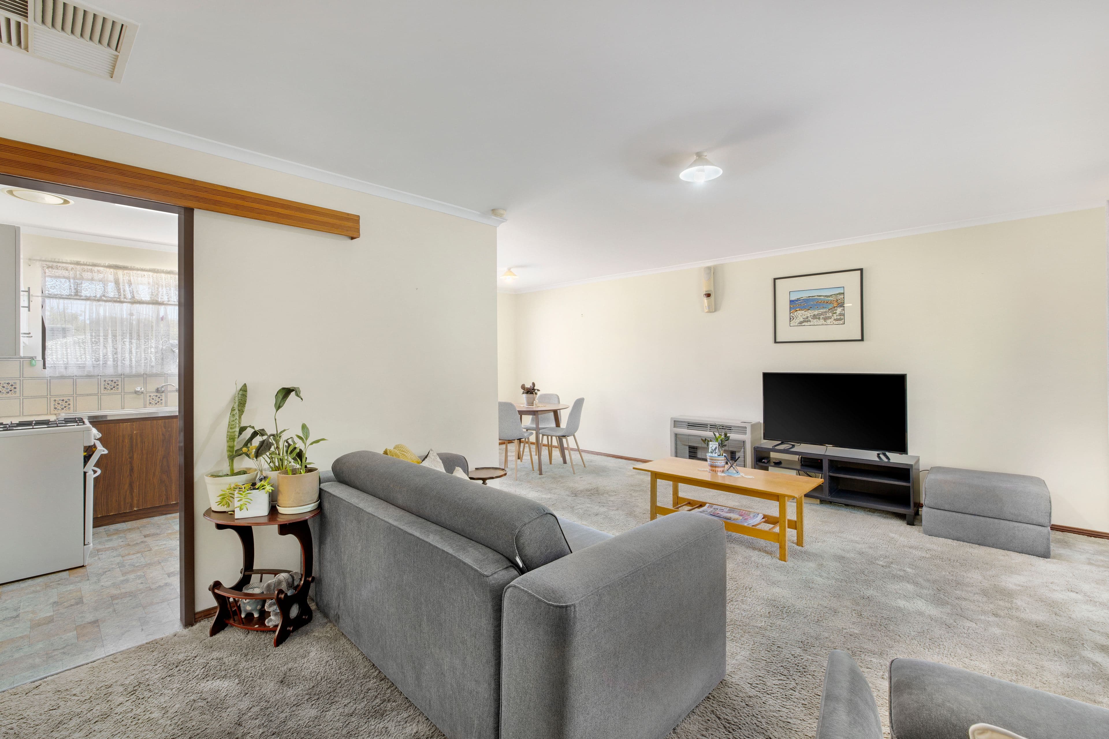 305 Grenfell Road, Redwood Park SA 5097, Redwood Park - Thumbnail 4