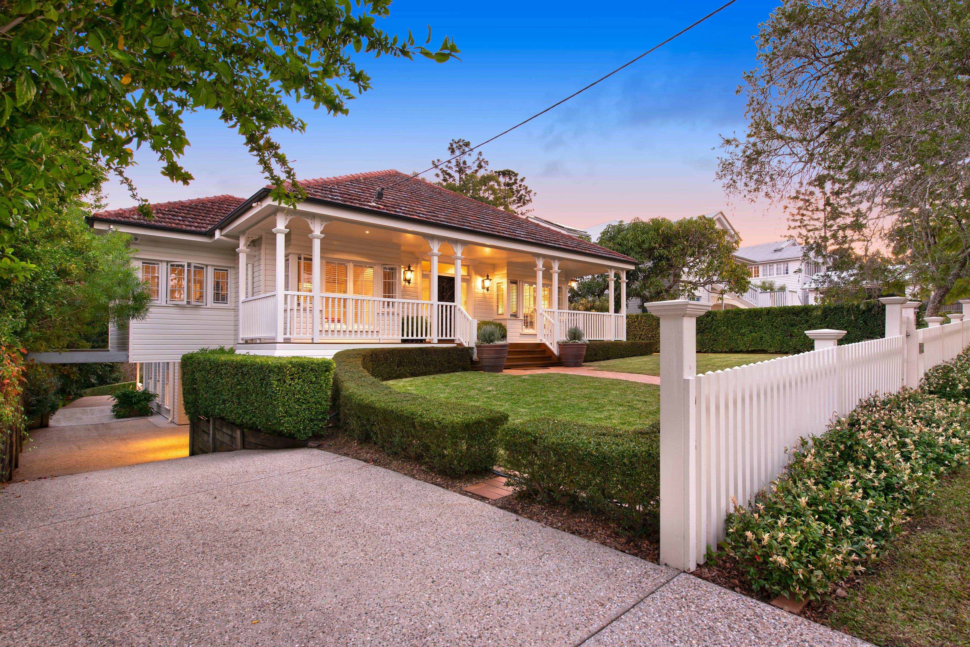 15 Goldieslie Road, Indooroopilly QLD 4068, Indooroopilly - Thumbnail 2