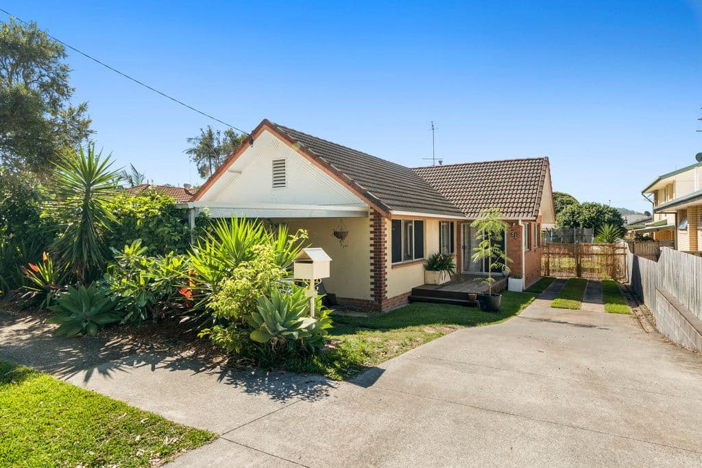31 Kitchener Street, Tugun QLD 4224, Tugun - Image 1