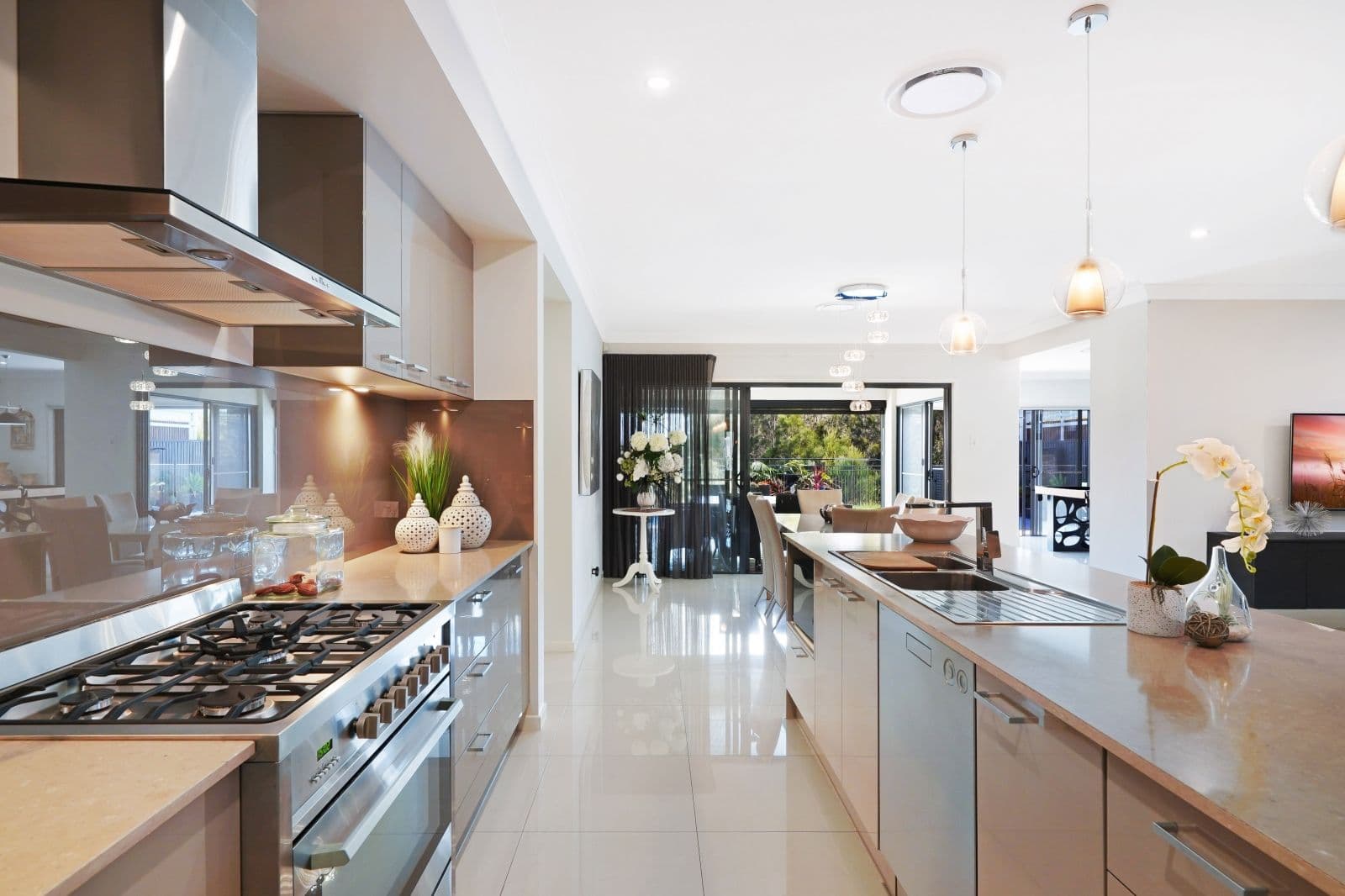 15 Skippers Place, Coomera QLD 4209, Coomera - Thumbnail 6