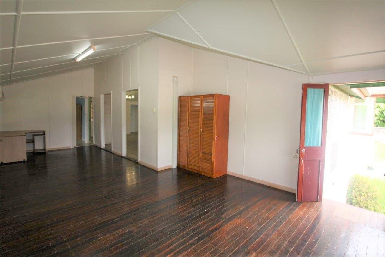12 Bridge Street, Richmond Hill QLD 4820, Richmond Hill - Thumbnail 6