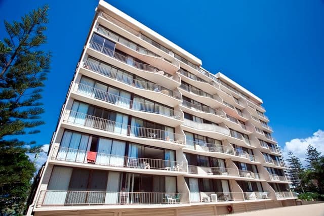 6 and 8 'Queensleigh', 5 Queensland Avenue, BROADBEACH QLD 4218, Broadbeach - Thumbnail 3