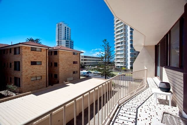 6 and 8 'Queensleigh', 5 Queensland Avenue, BROADBEACH QLD 4218, Broadbeach - Thumbnail 6