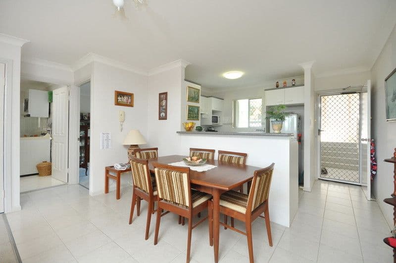27 Mermaid Street, Chermside QLD 4032, Chermside - Thumbnail 4