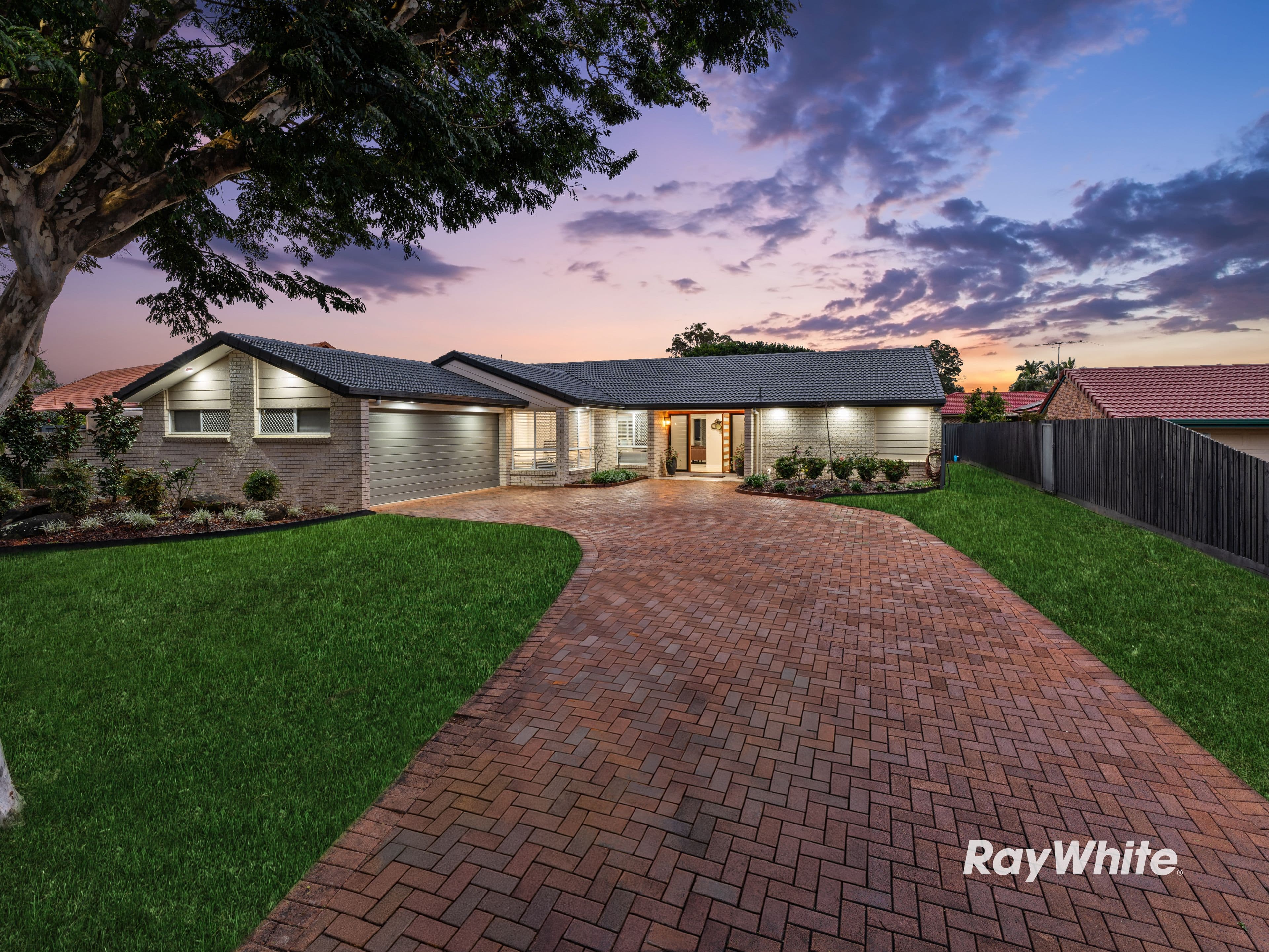 46 Alphitonia Crescent, Sunnybank Hills QLD 4109, Sunnybank Hills - Thumbnail 4