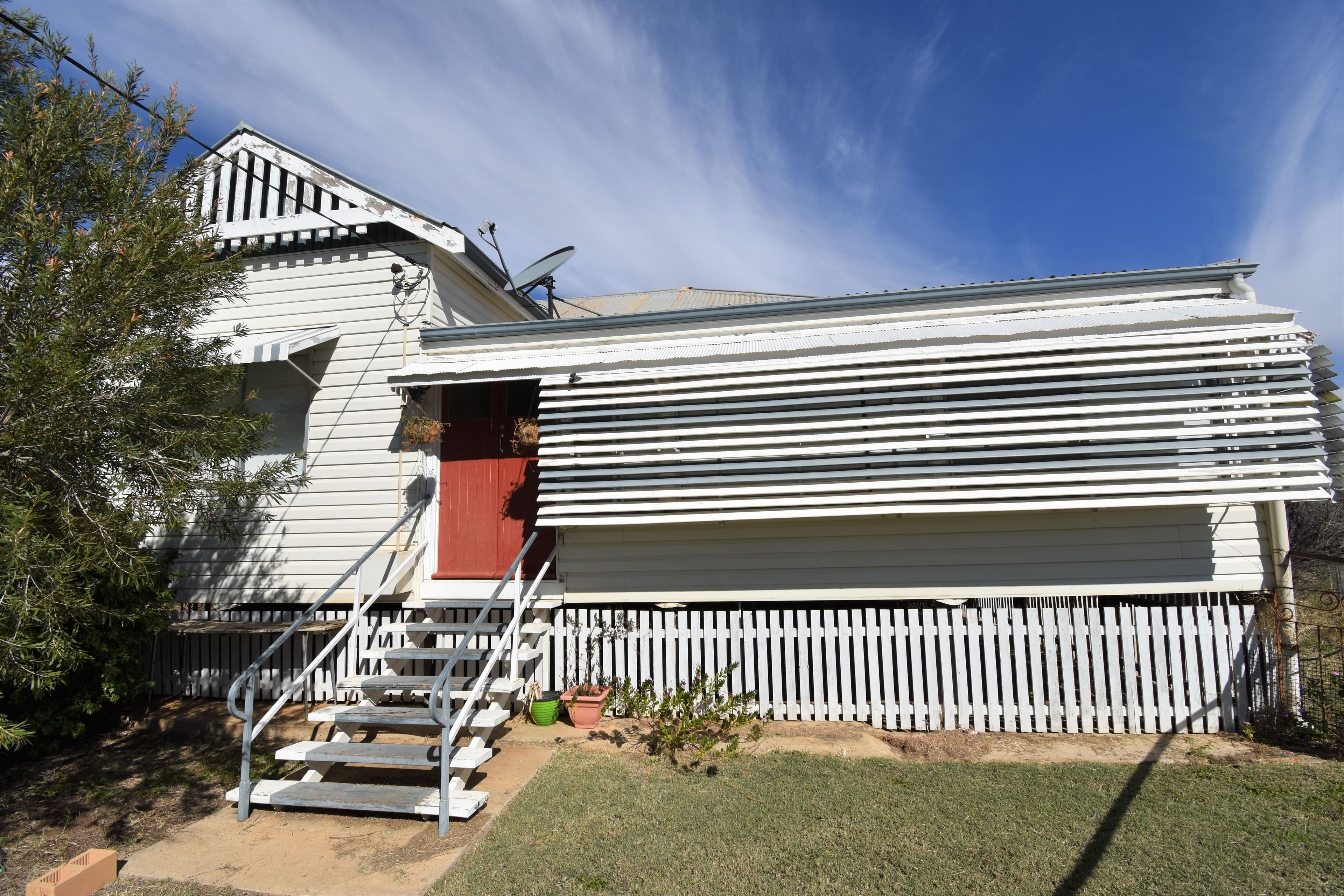 62 Falcon Street, Longreach QLD 4730, Longreach - Image 1