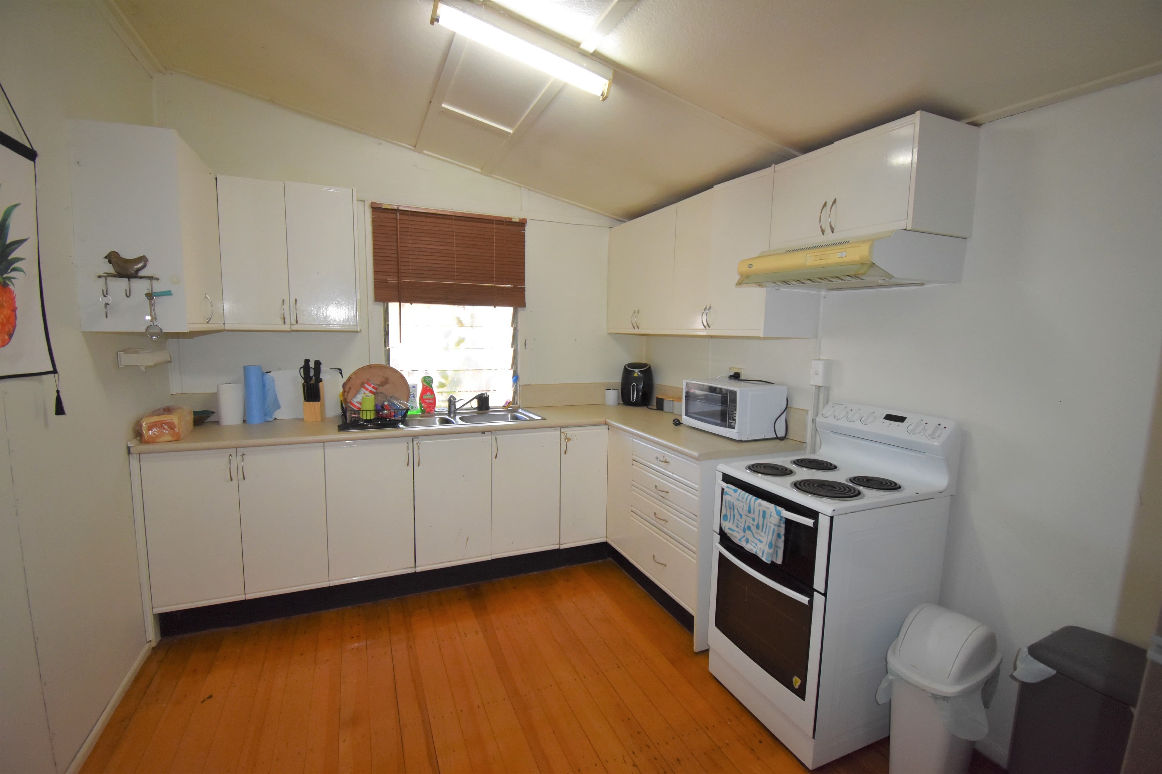 62 Falcon Street, Longreach QLD 4730, Longreach - Thumbnail 5