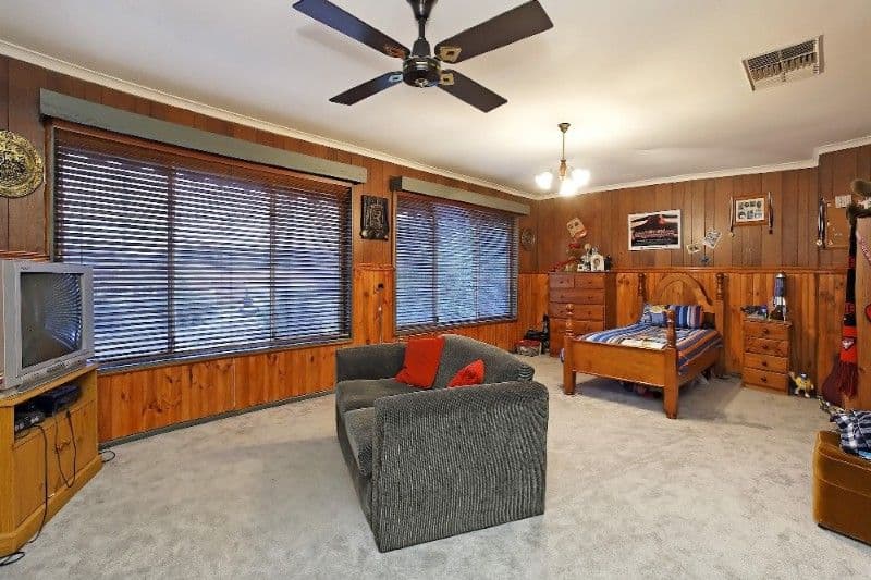 4 Bergins Road, ROWVILLE VIC 3178, Rowville - Thumbnail 2