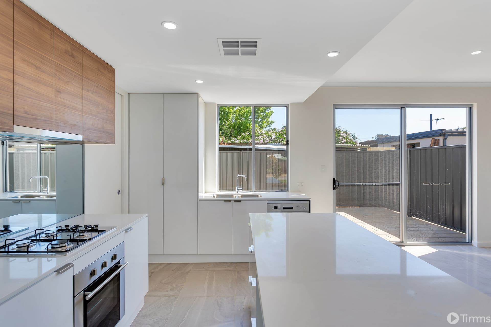 3/2 Petersen Crescent, Port Noarlunga - Thumbnail 3