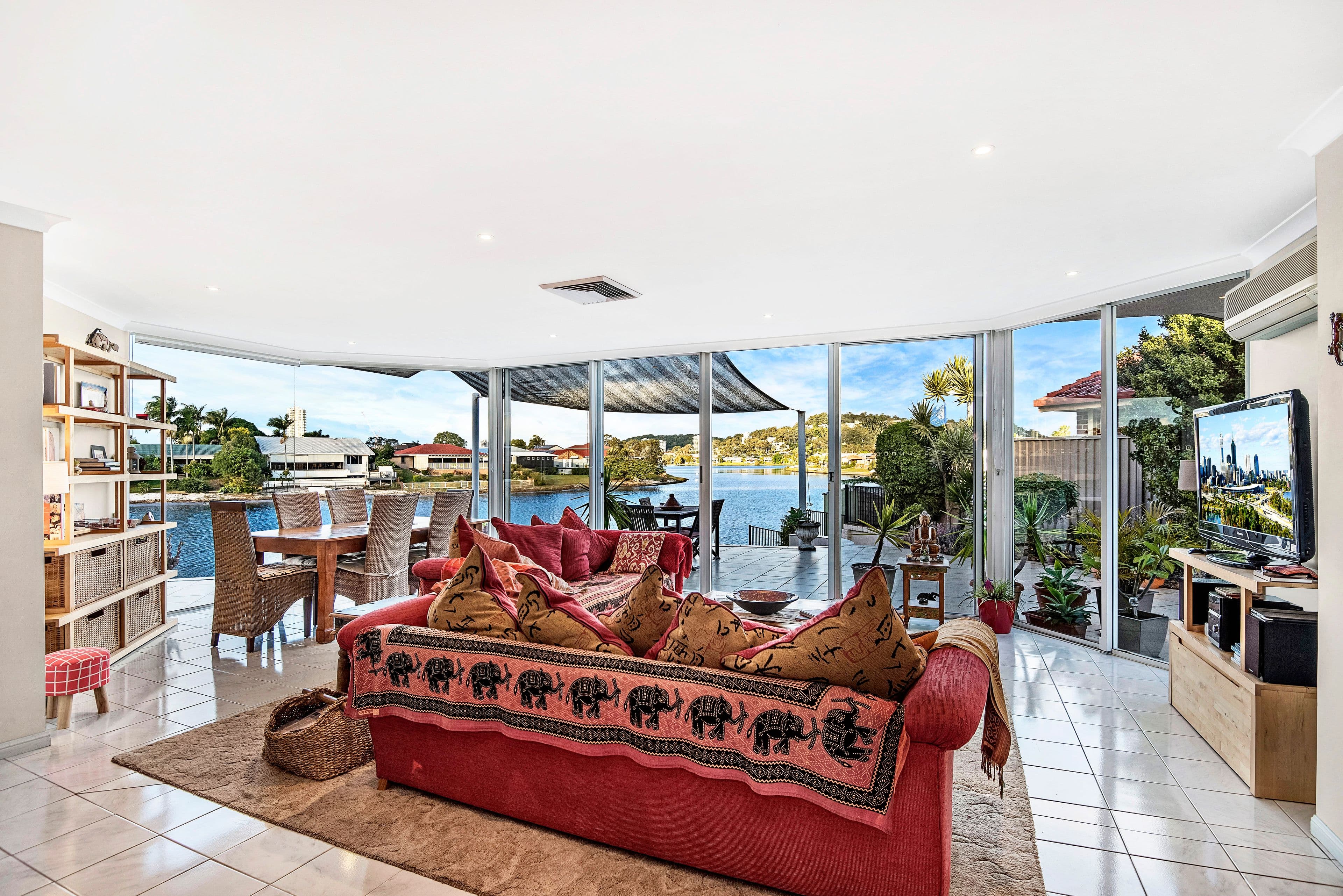 68 Dunlin Drive, Burleigh Waters QLD 4220, Burleigh Waters - Thumbnail 2