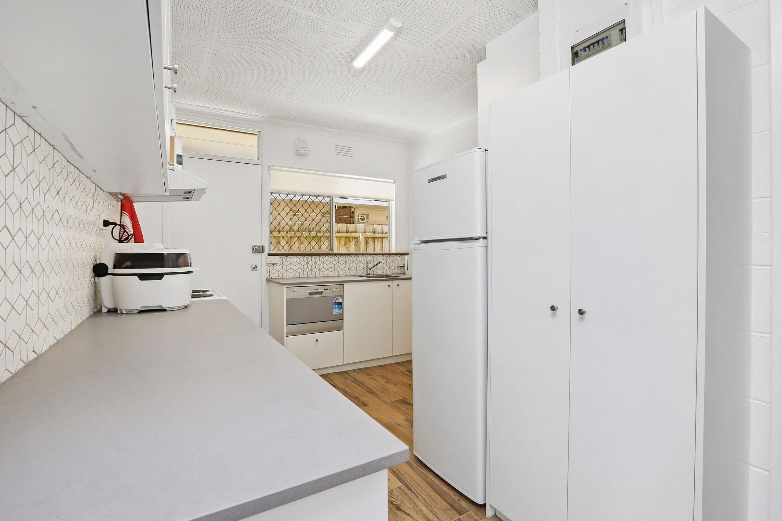 105 Gertrude Street, Geelong West VIC 3218, Geelong West - Thumbnail 4