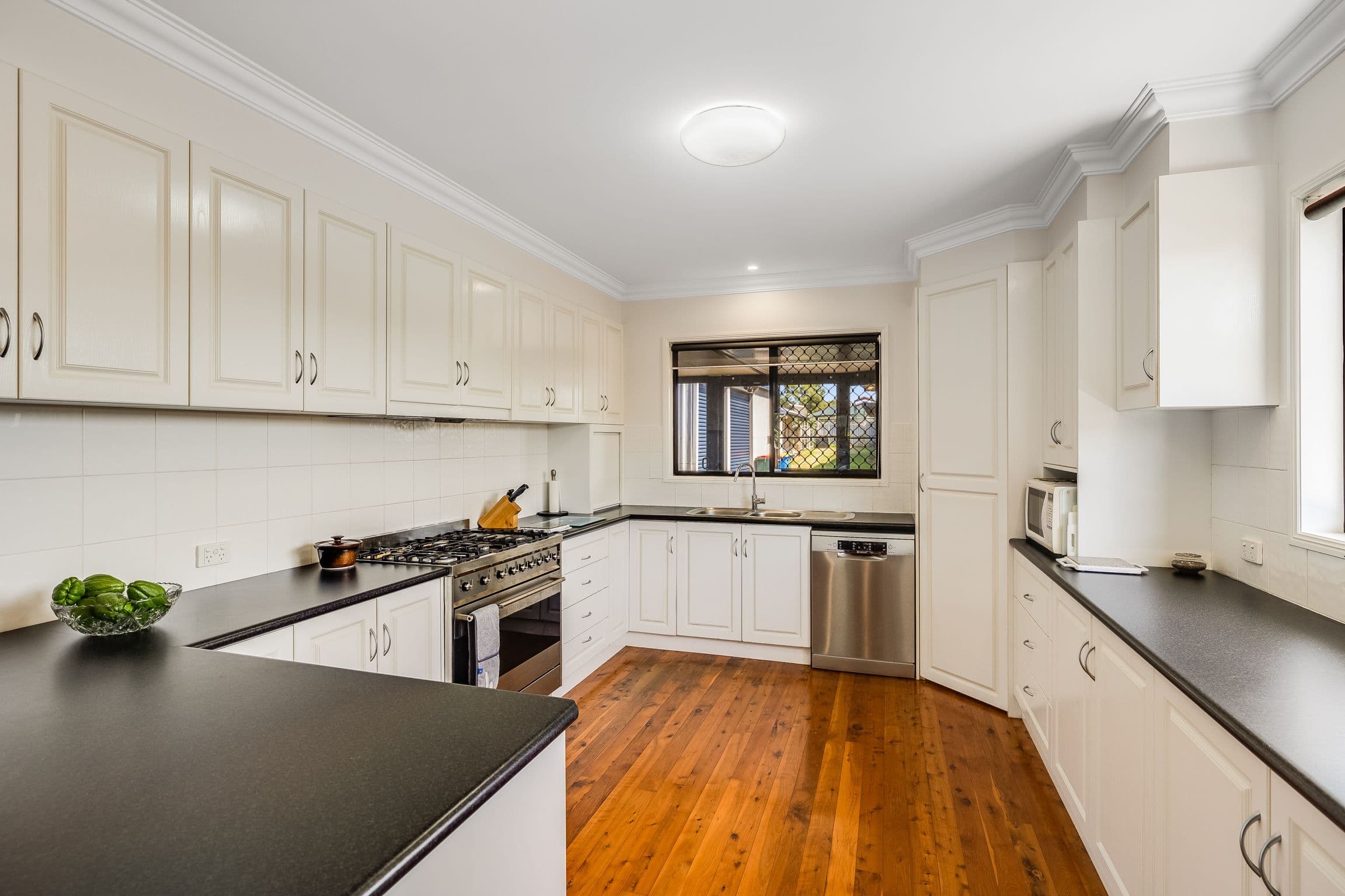 15 McDowall Street, Newtown QLD 4350, Newtown - Thumbnail 5