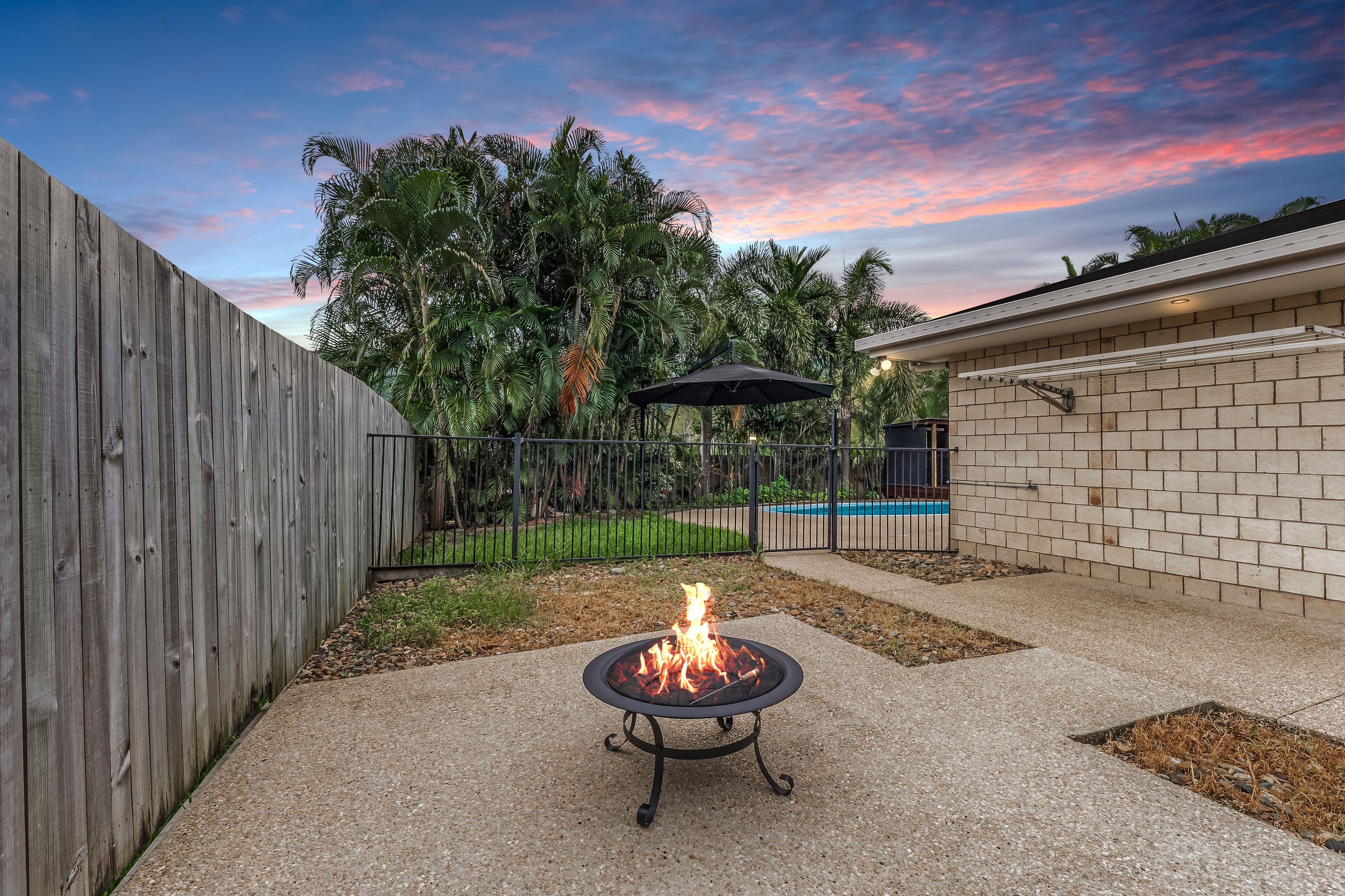 27 Sunset Drive, Jubilee Pocket QLD 4802, Jubilee Pocket - Thumbnail 3