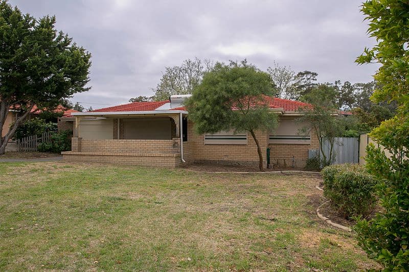 4 Worrall Court, ORELIA WA 6167, Orelia - Thumbnail 2