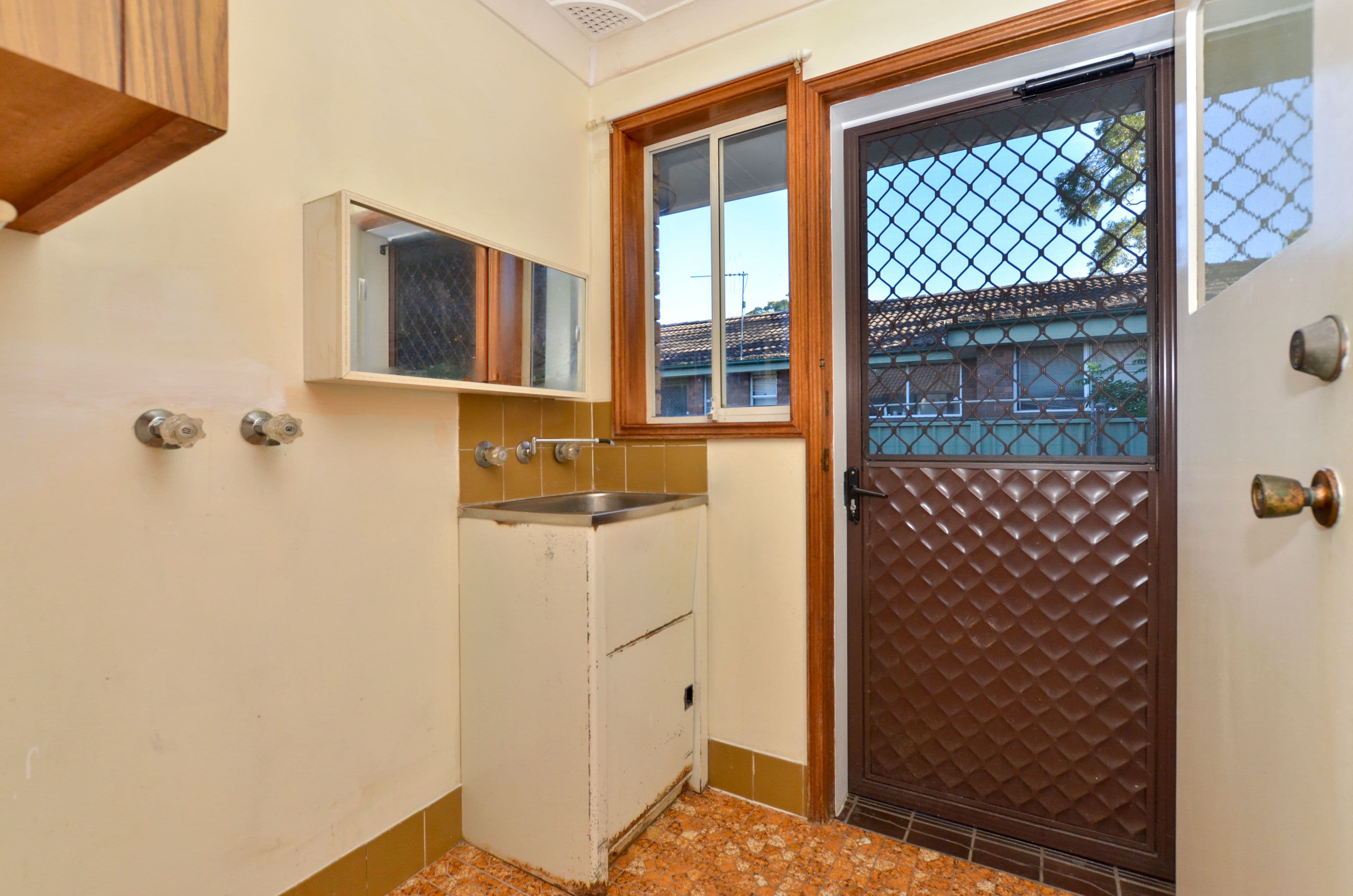 252 Railway Street, Woy Woy NSW 2256, Woy Woy - Thumbnail 6