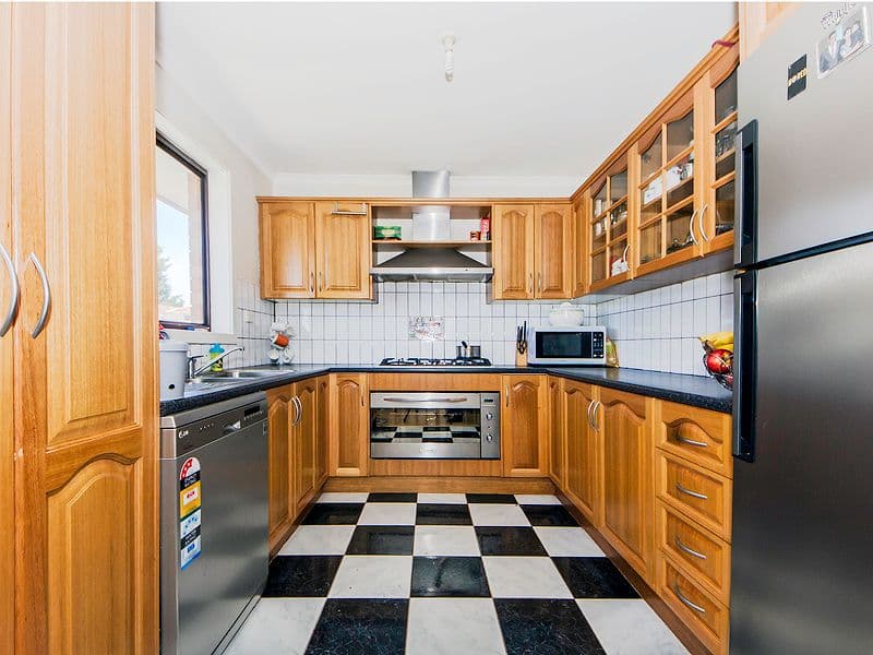 25 Yandina Road, Hoppers Crossing VIC 3029, Hoppers Crossing - Thumbnail 4