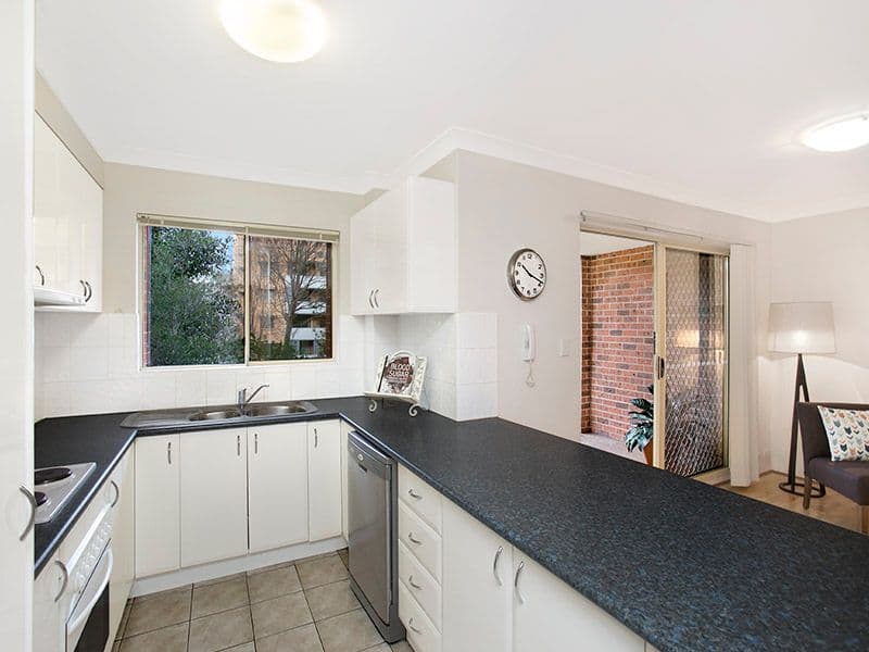6-10 Gray Street, SUTHERLAND NSW 2232, Sutherland - Thumbnail 3