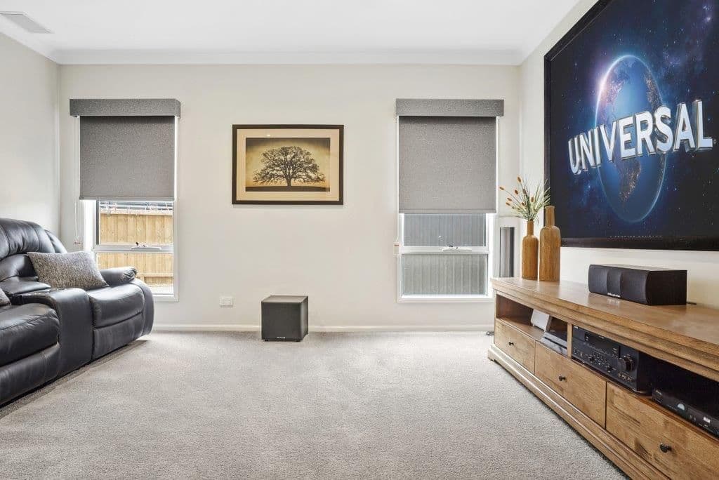 4 Grima Crescent, Wyndham Vale VIC 3024, Wyndham Vale - Thumbnail 3