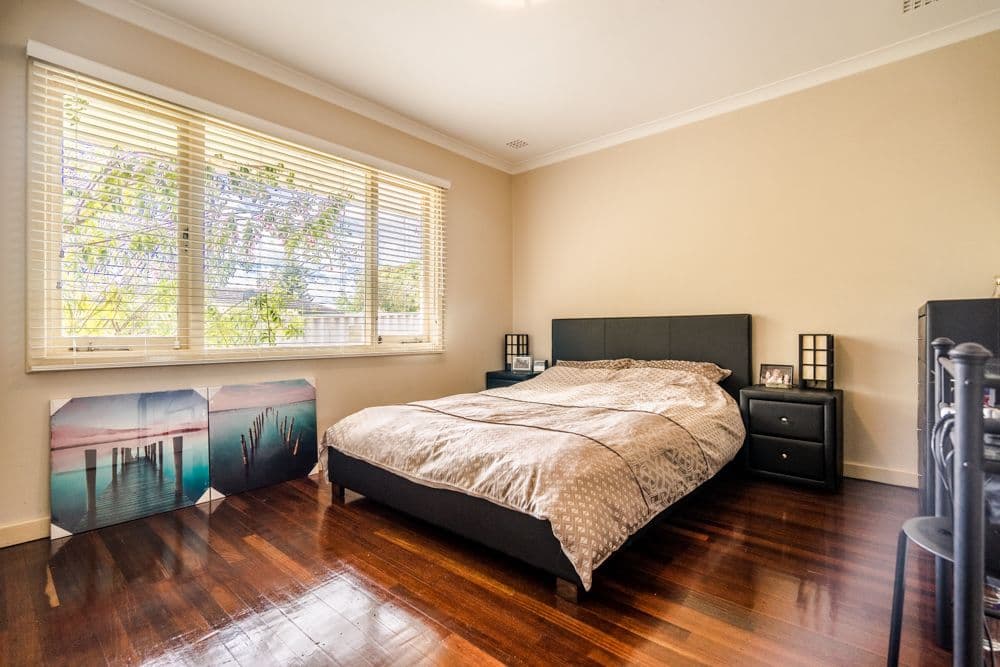 24 Keeley Way, Girrawheen WA 6064, Girrawheen - Thumbnail 4