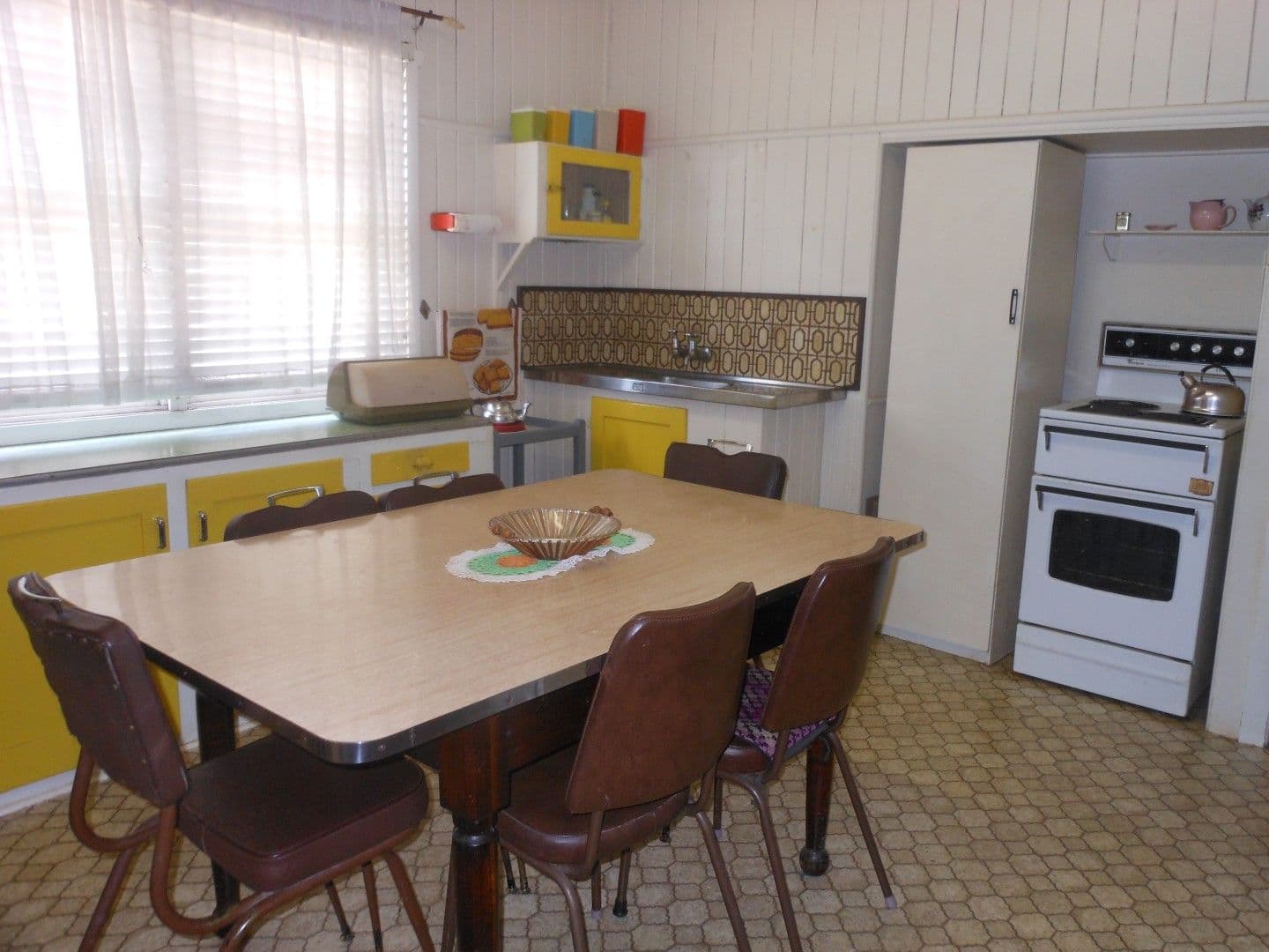 298 Bridge Street, NEWTOWN QLD 4350, Newtown - Thumbnail 2