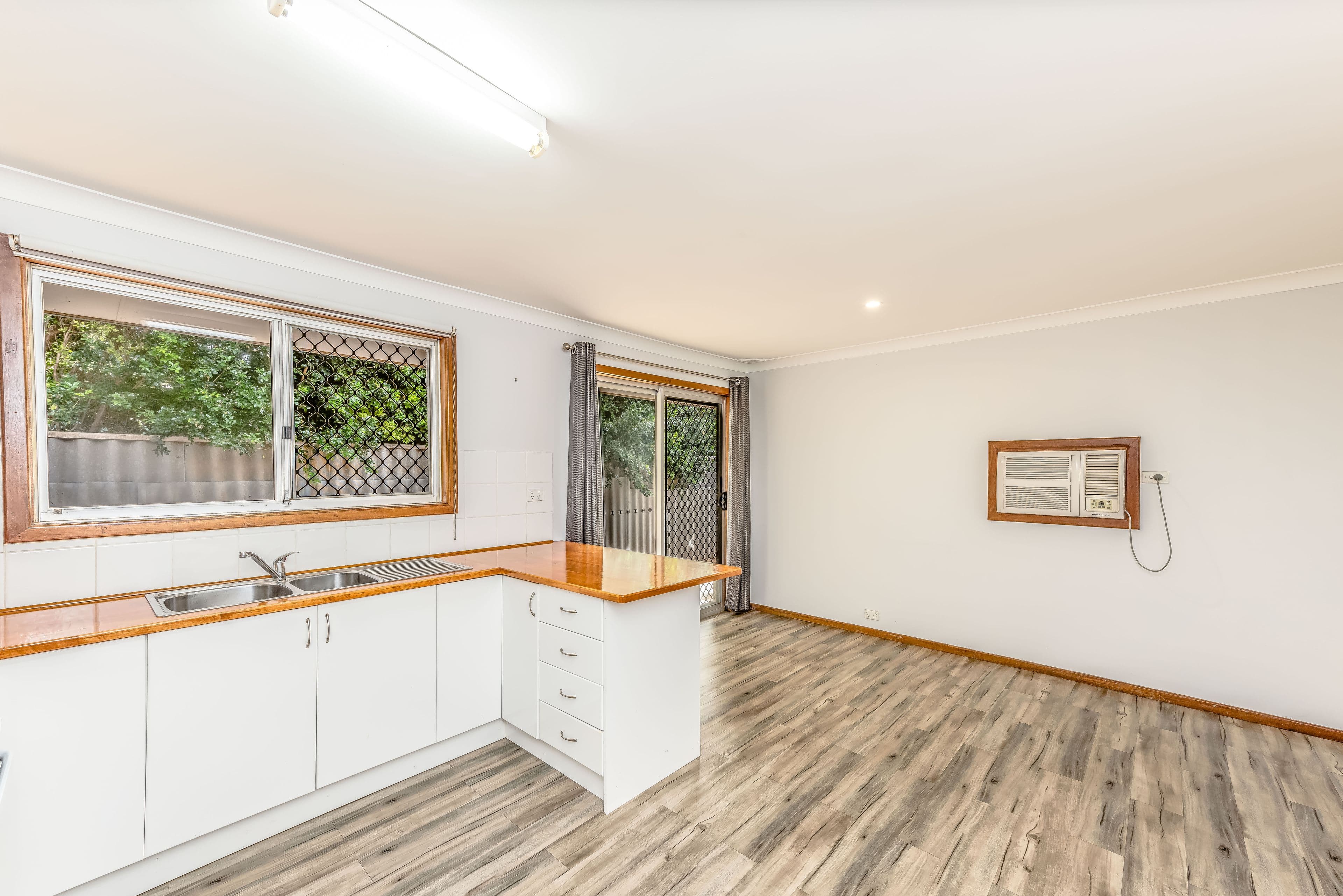 5 Assen Street, Rangeway WA 6530, Rangeway - Thumbnail 3