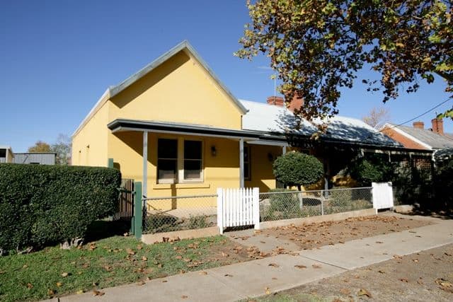 39 Fox Street, WAGGA WAGGA NSW 2650, Wagga Wagga - Image 1