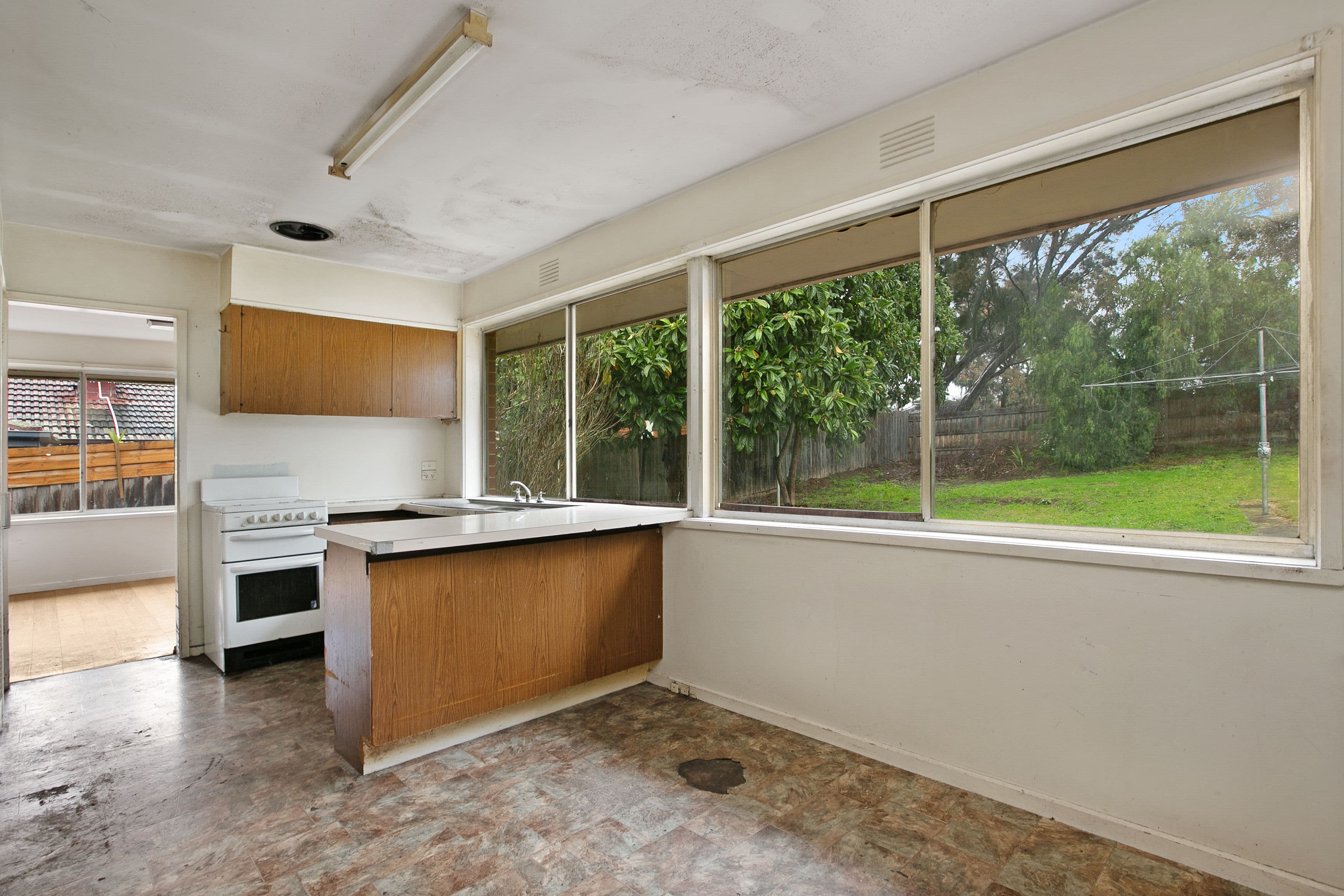 10 Cam Street, Greensborough VIC 3088, Greensborough - Thumbnail 5