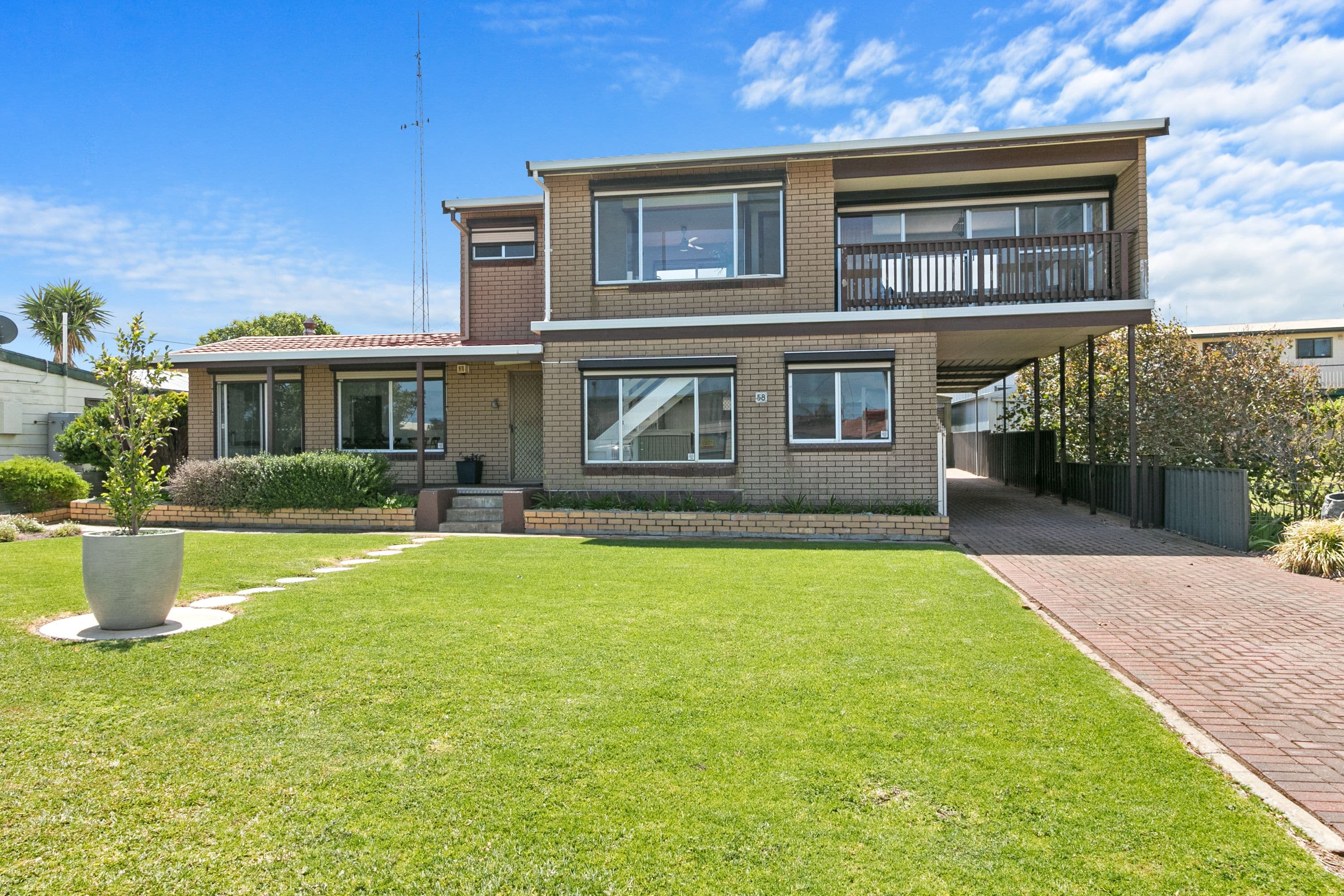 31 Godwin Crescent, Cranbourne North, VIC 3977, Cranbourne North - Image 1