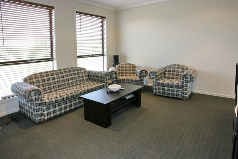 21 Swinburne Court, TRUGANINA VIC 3029, Truganina - Thumbnail 3