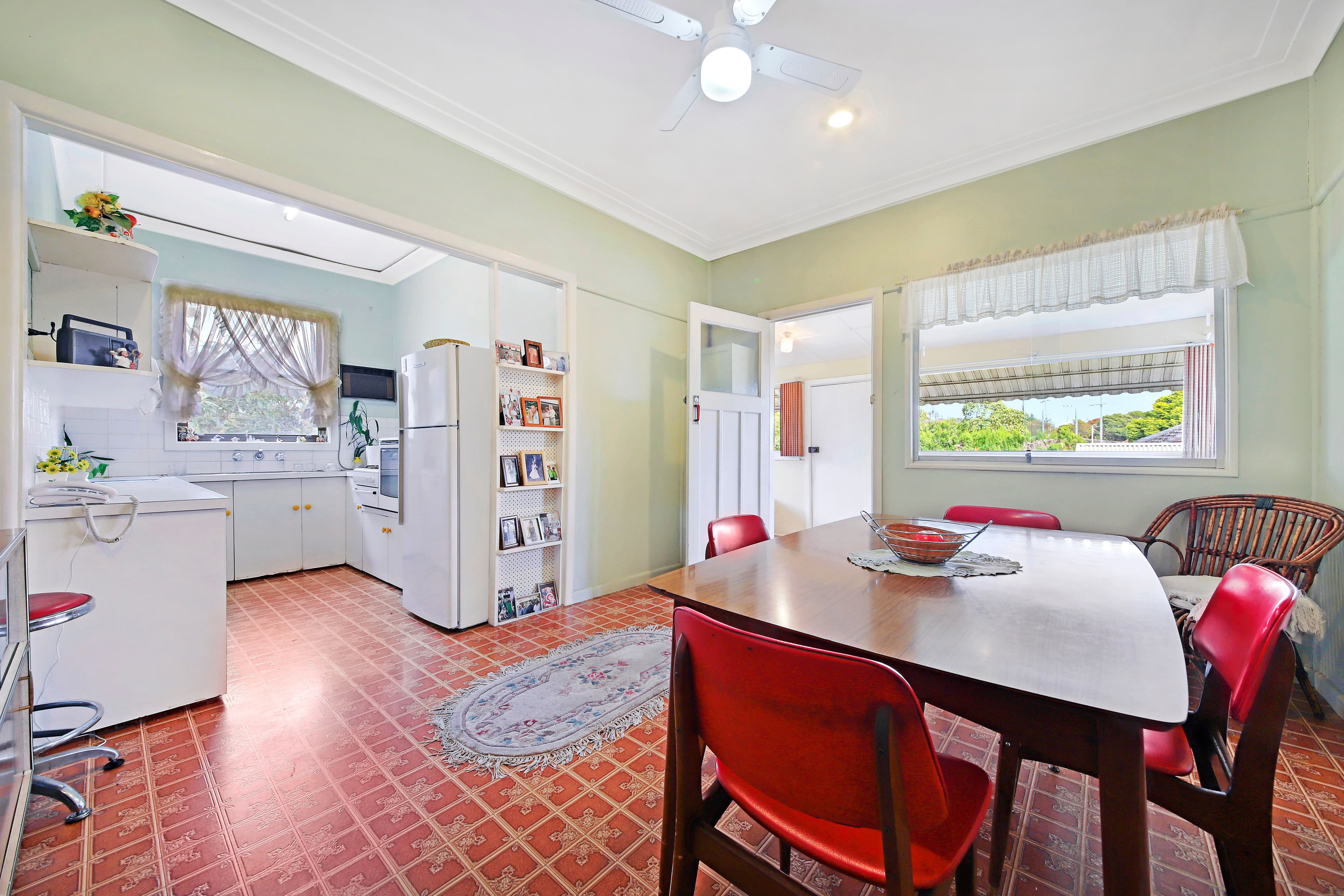 174 Cooper Road, Yagoona - Thumbnail 4