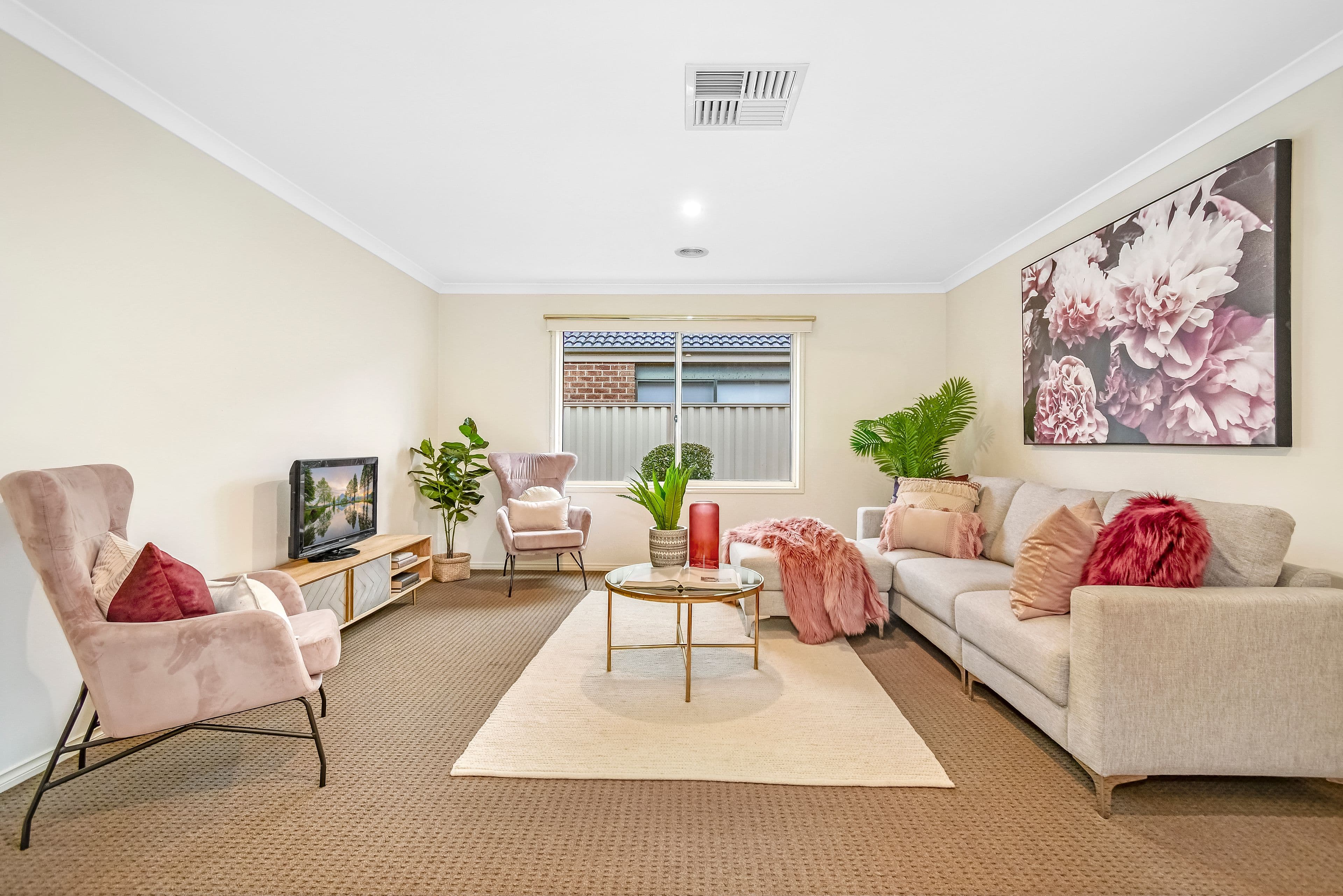 11 Warbler Street, Pakenham VIC 3810, Pakenham - Thumbnail 3